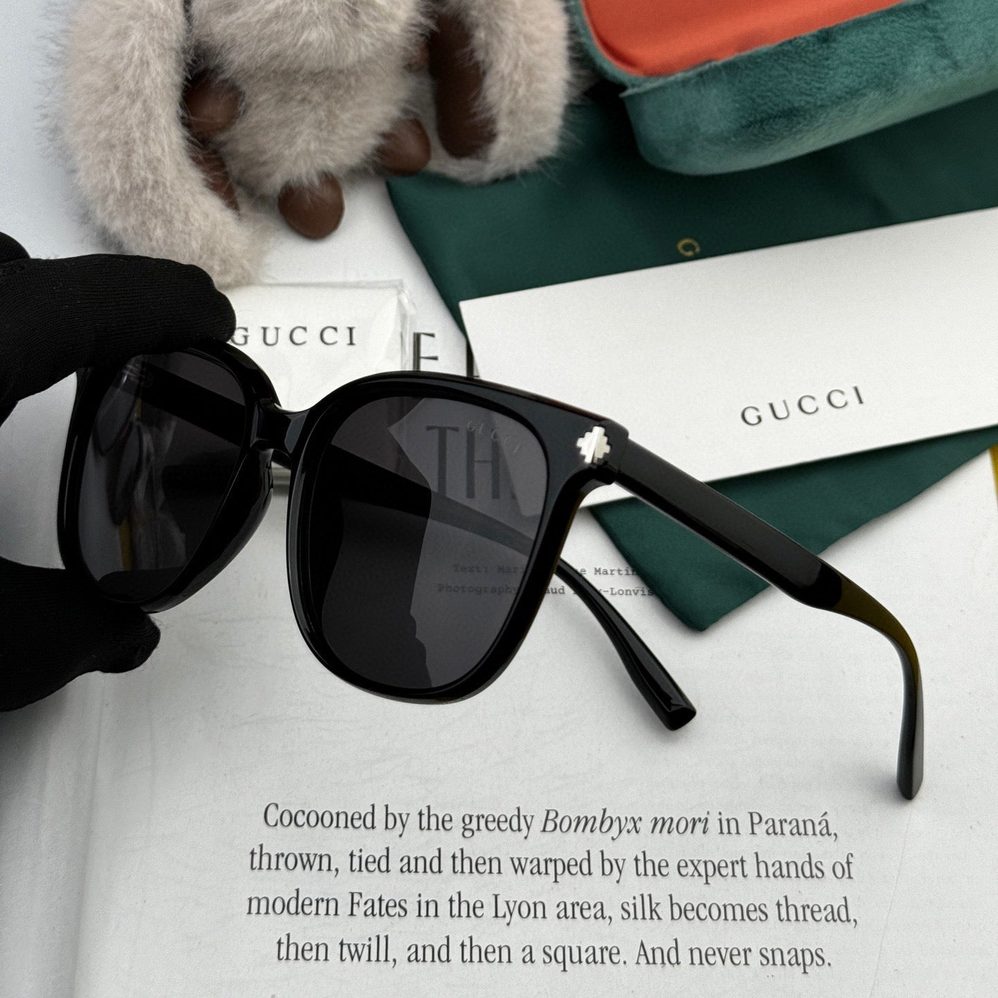 SQUARE FRAME SUNGLASSES G77722 IN ACETATE - Black