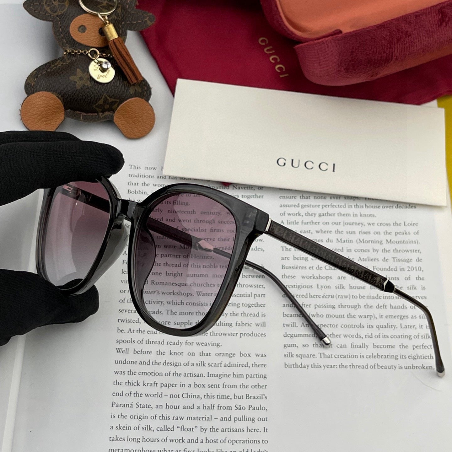 BUTTERFLY FRAME SUNGLASSES G15500 IN ACETATE - Black