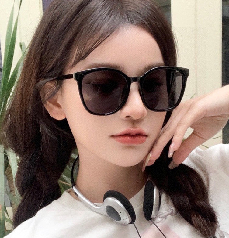BUTTERFLY FRAME SUNGLASSES G15500 IN ACETATE - Black