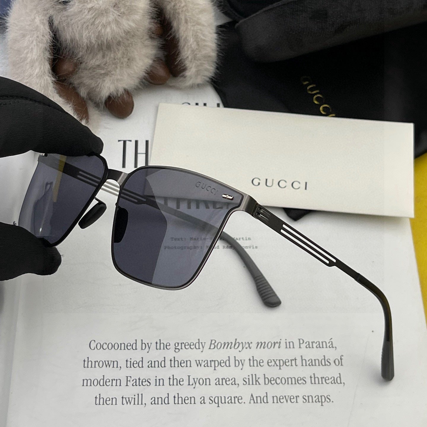 BUTTERFLY FRAME SUNGLASSES G176 IN METAL - Black