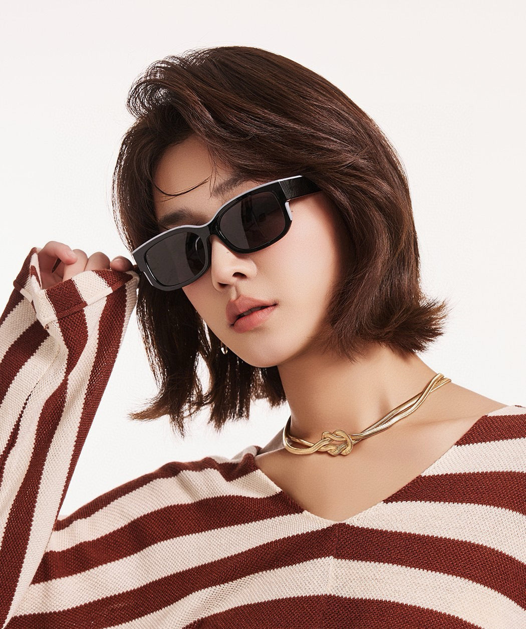 RECTANGULAR FRAME SUNGLASSES G0110 IN ACETATE - Black