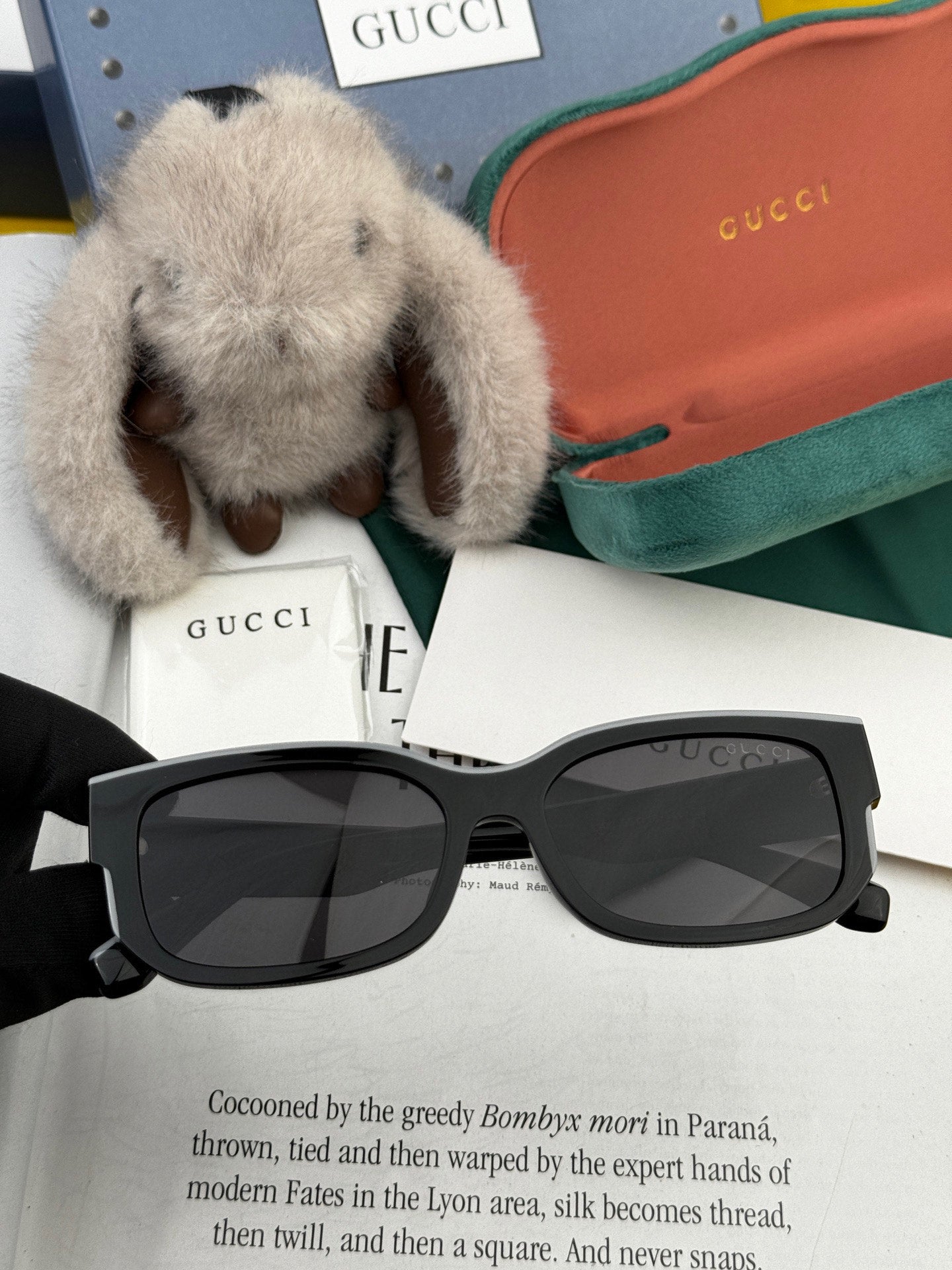 RECTANGULAR FRAME SUNGLASSES G0110 IN ACETATE - Black