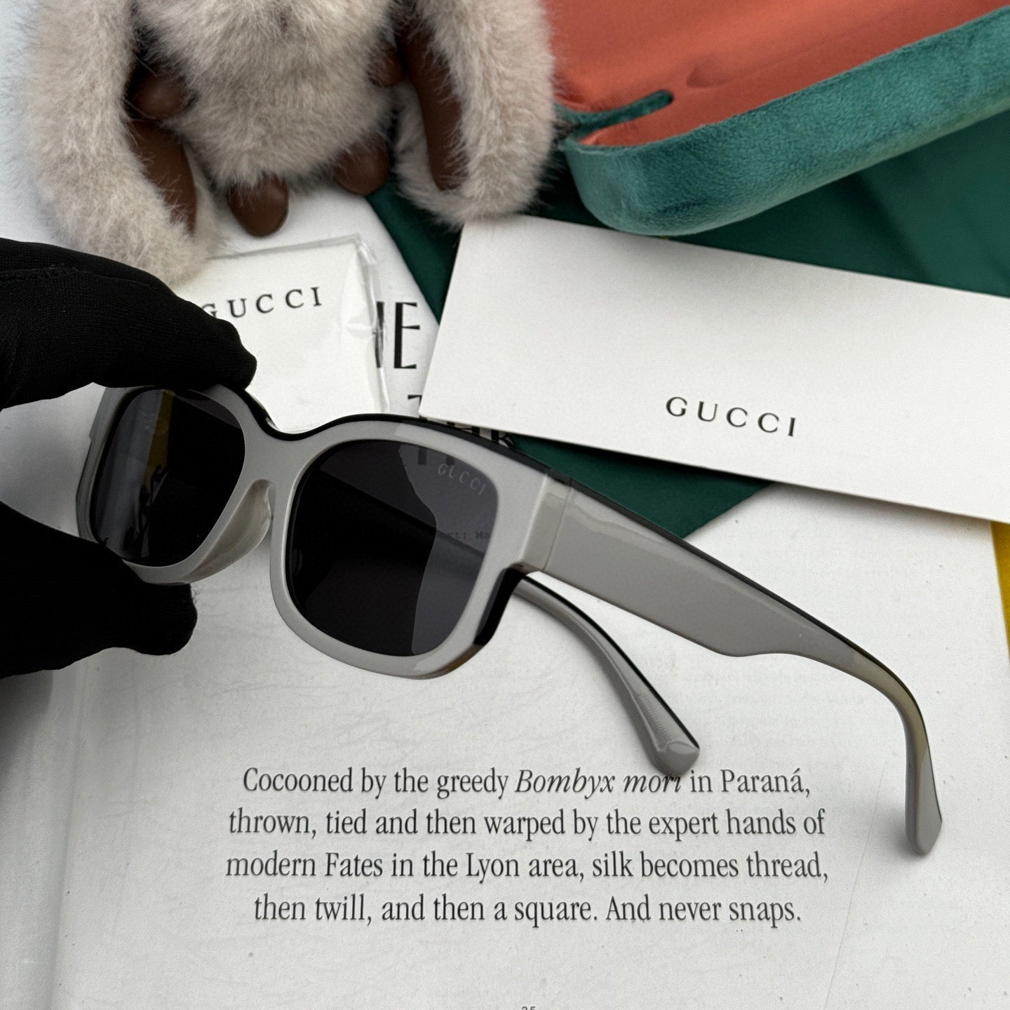 RECTANGULAR FRAME SUNGLASSES G0110 IN ACETATE - Black