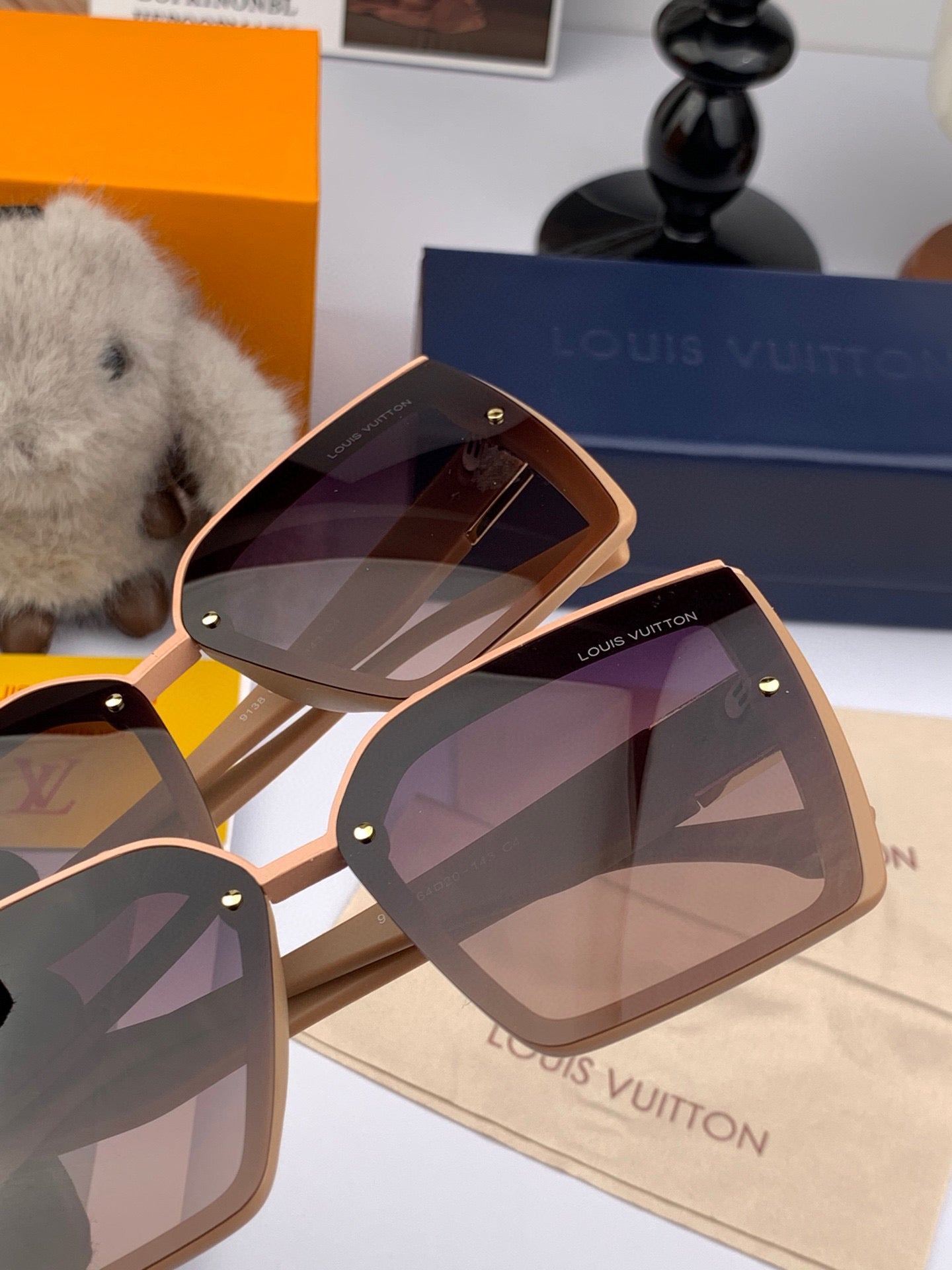 SQUARE SUNGLASSES L822 IN ACETATE - Green