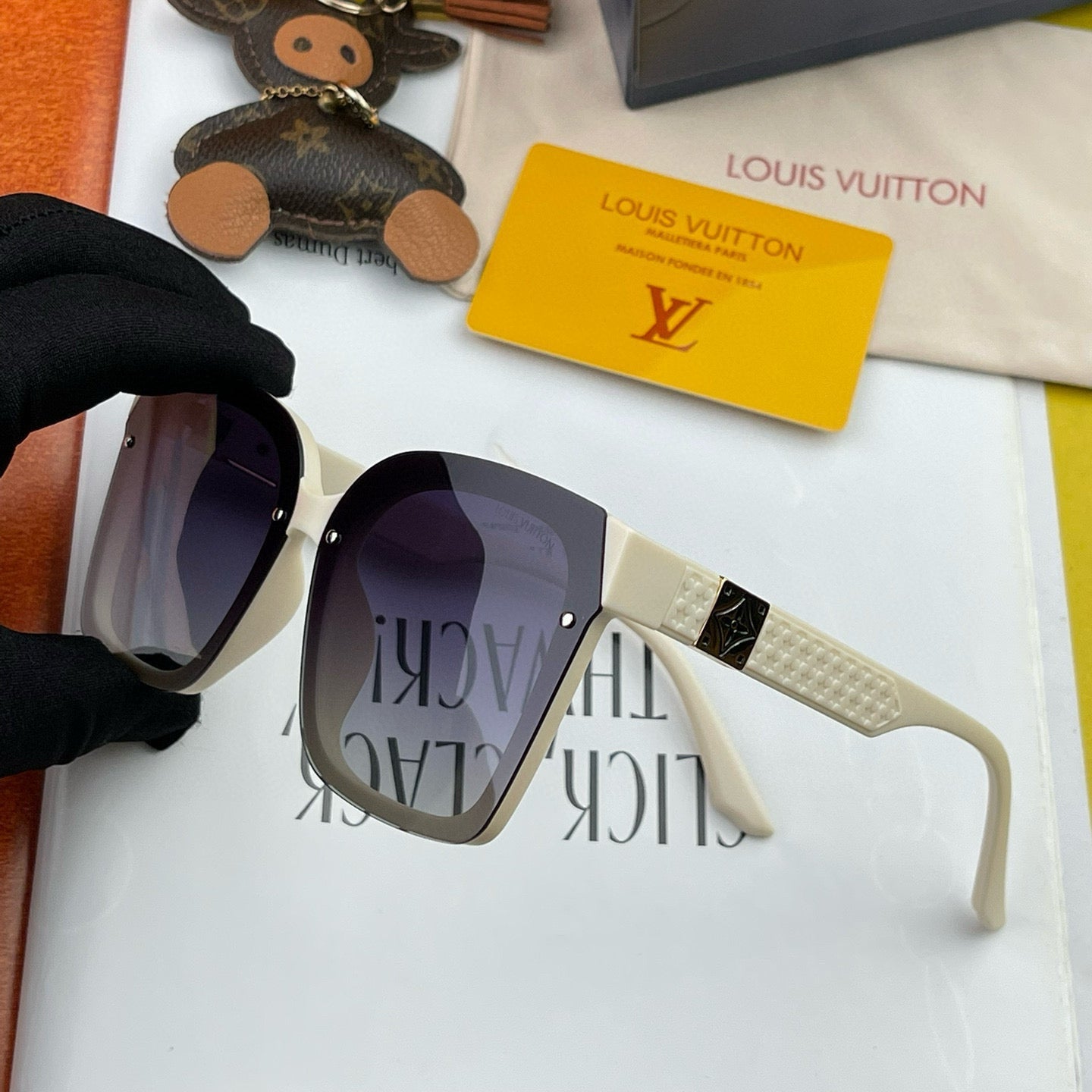 SQUARE SUNGLASSES L1765 IN ACETATE - Light Grey