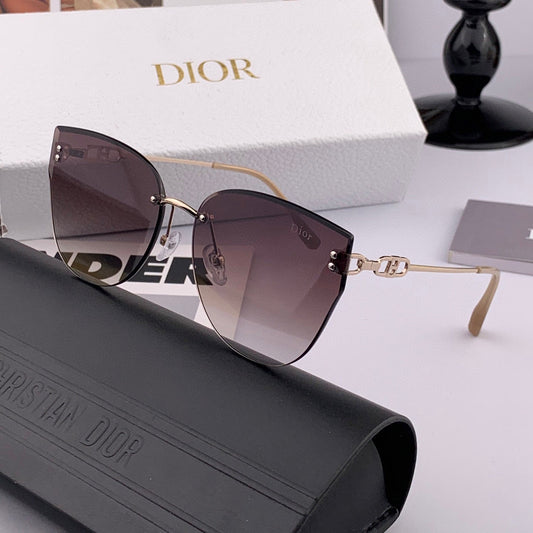 MONTAIGNE SUNGLASS CD3251 IN METAL - Grey Smoke