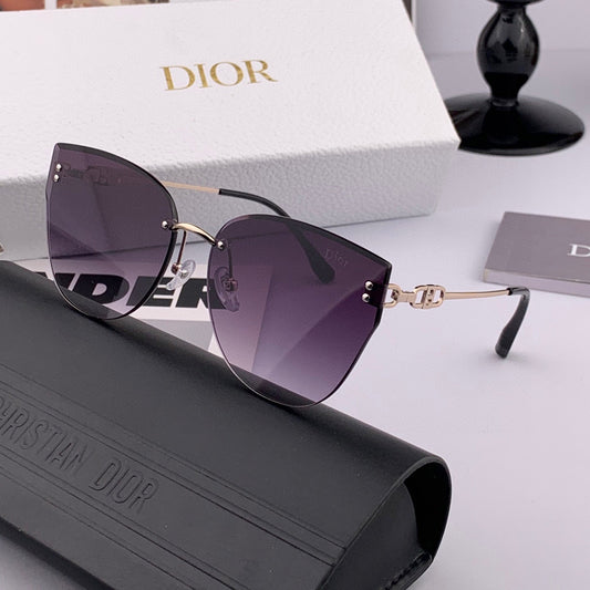 MONTAIGNE SUNGLASS CD3251 IN METAL - Grey Smoke