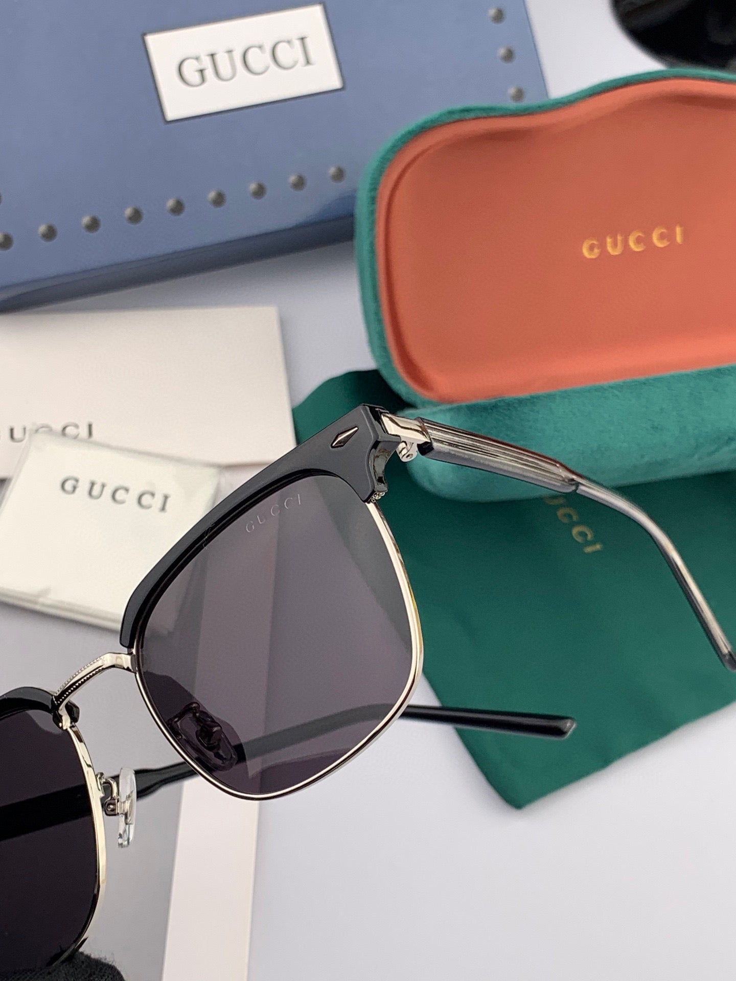 SQUARE METAL AND ACETATE SUNGLASSES G5637 - Big