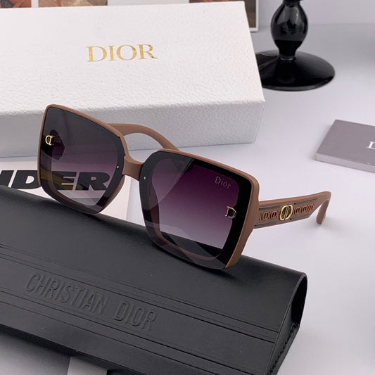 MONTAIGNE SUNGLASS CD1228 IN ACETATE EMBOSSED LOGO - Black