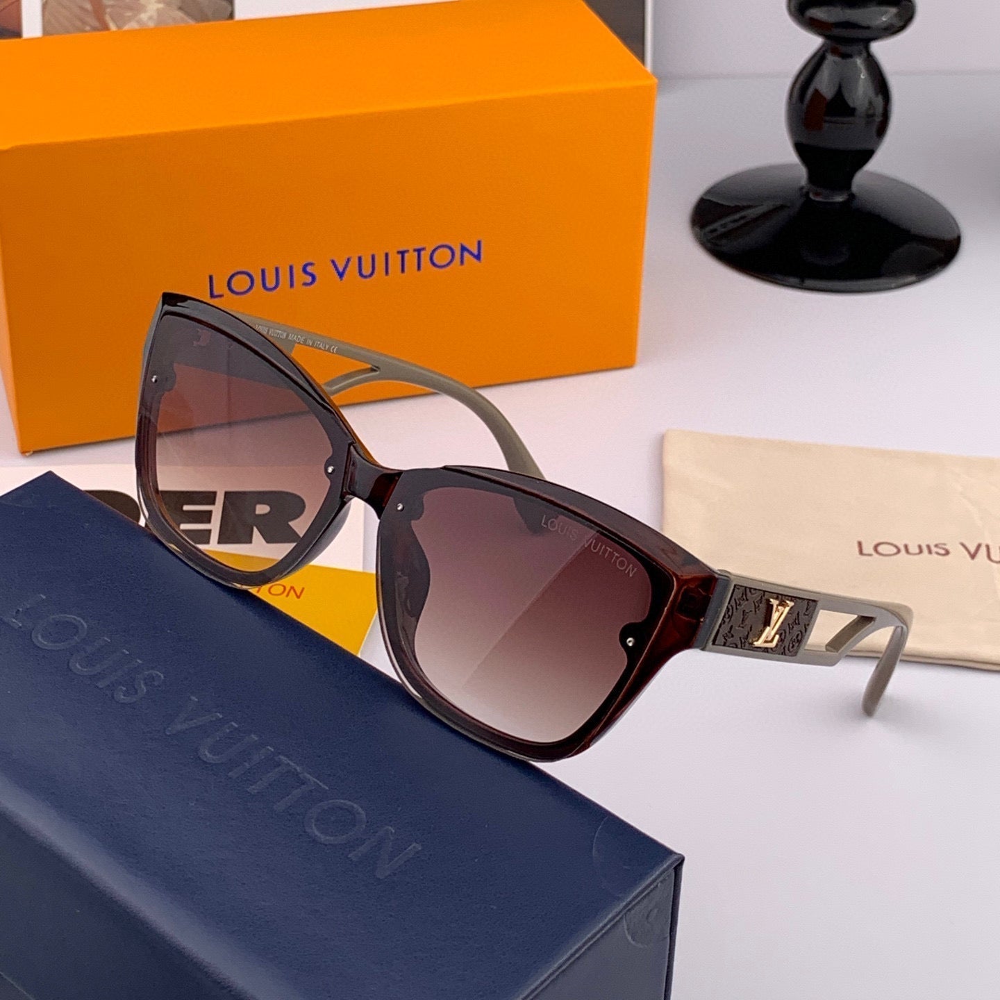 CAT EYE SUNGLASSES L7310 IN ACETATE - Black