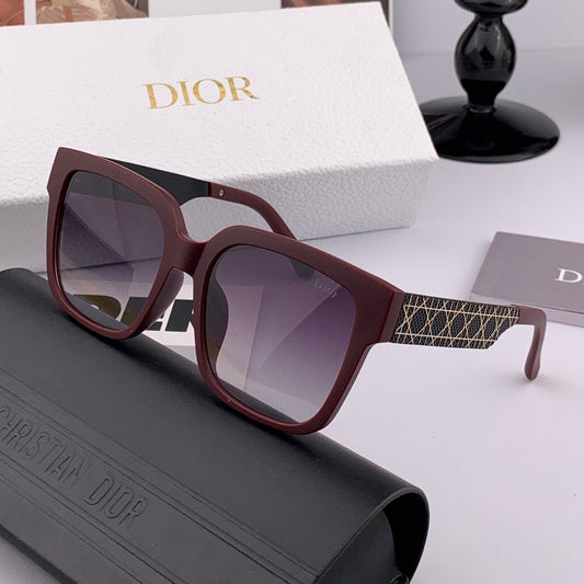 MONTAIGNE SUNGLASS D8304 IN ACETATE - Black