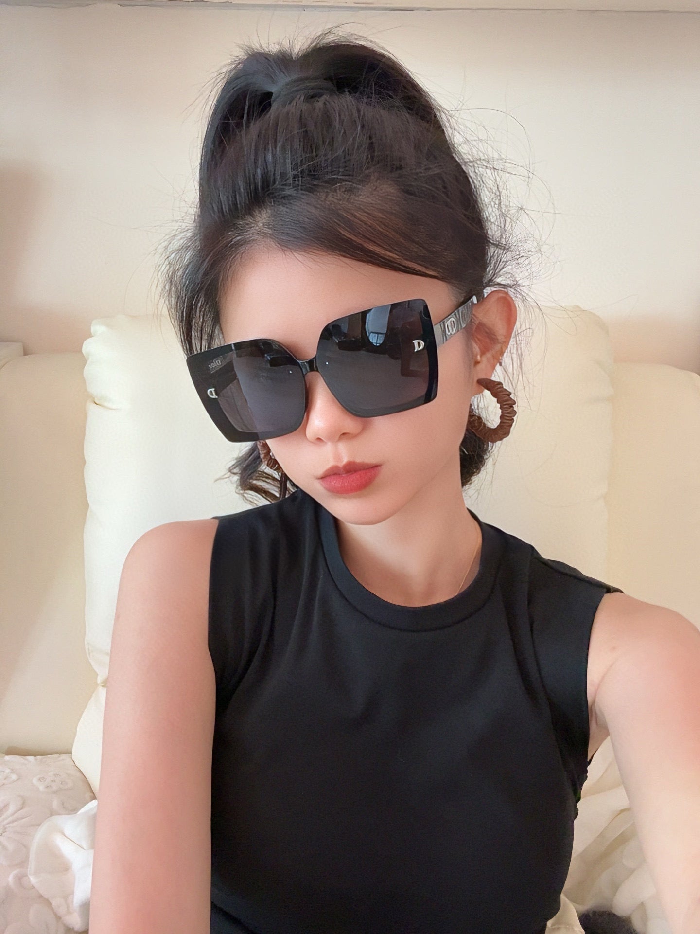 MONTAIGNE SUNGLASS D2302 IN ACETATE EMBOSSED LOGO - Black
