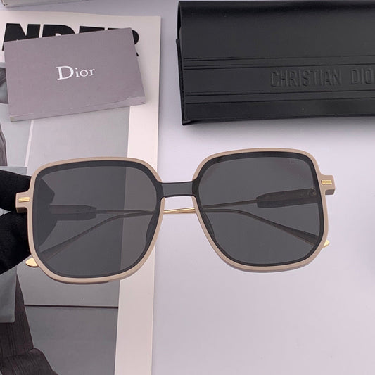 MONTAIGNE SUNGLASS D288 IN METAL - Black