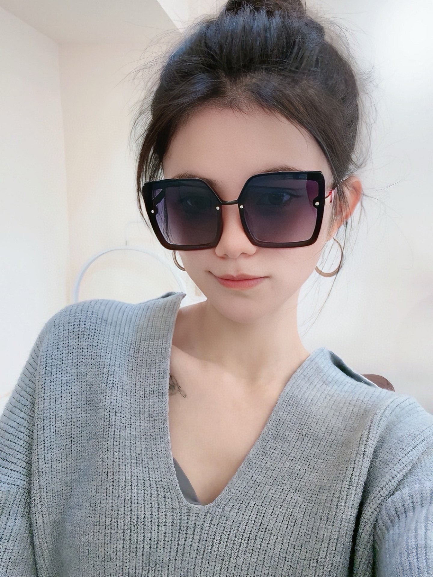 SQUARE SUNGLASSES L081 IN BLACK RED ACETATE - Small