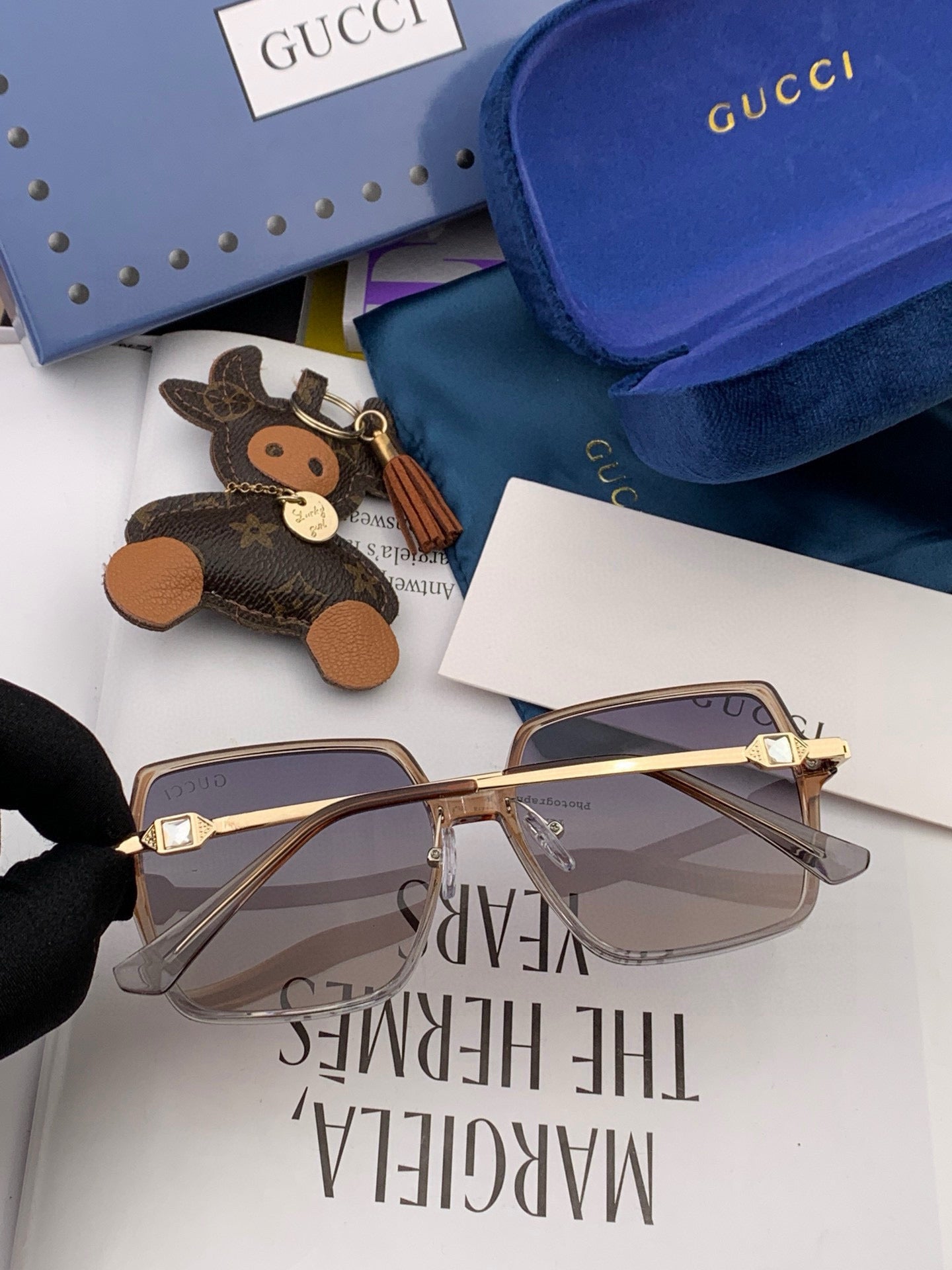 OVERSIZED SQUARE FRAME SUNGLASSES G1307 IN ACETATE AND METAL - Black