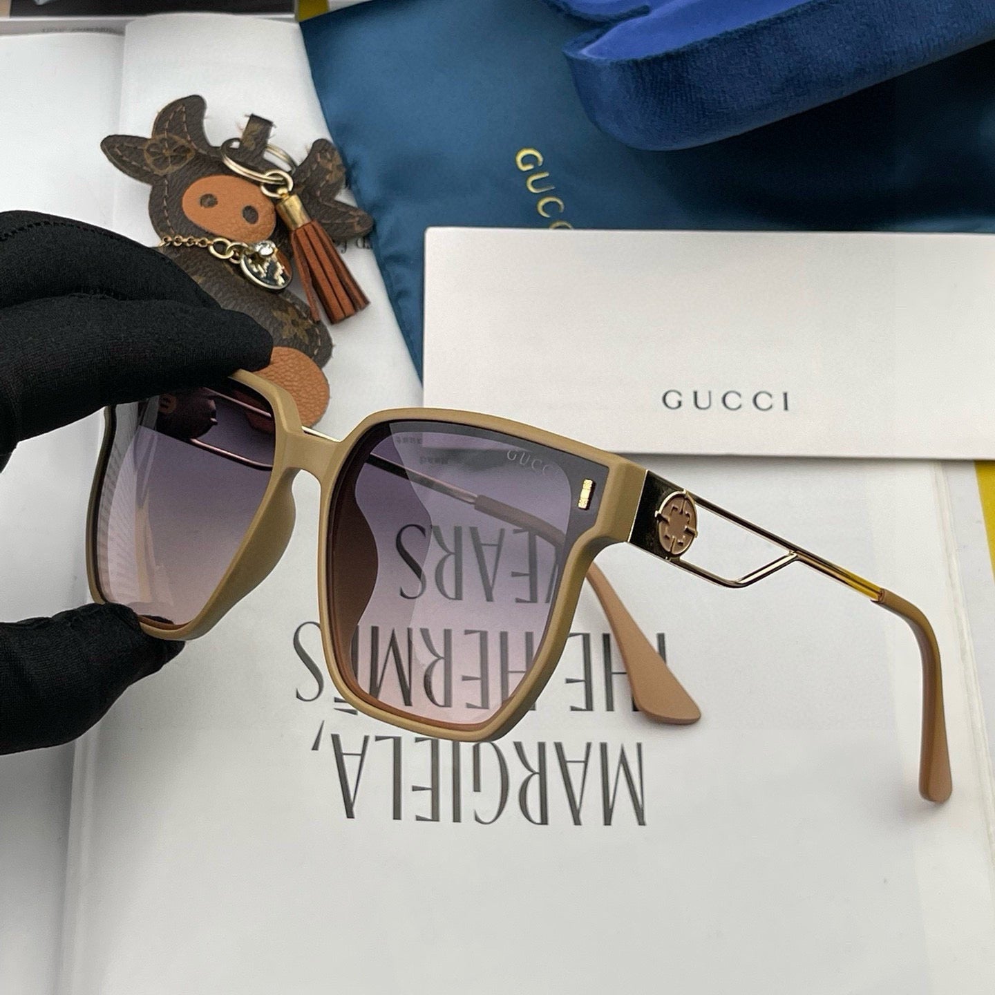 BUTTERFLY FRAME SUNGLASSES G9294 IN ACETATE - Black