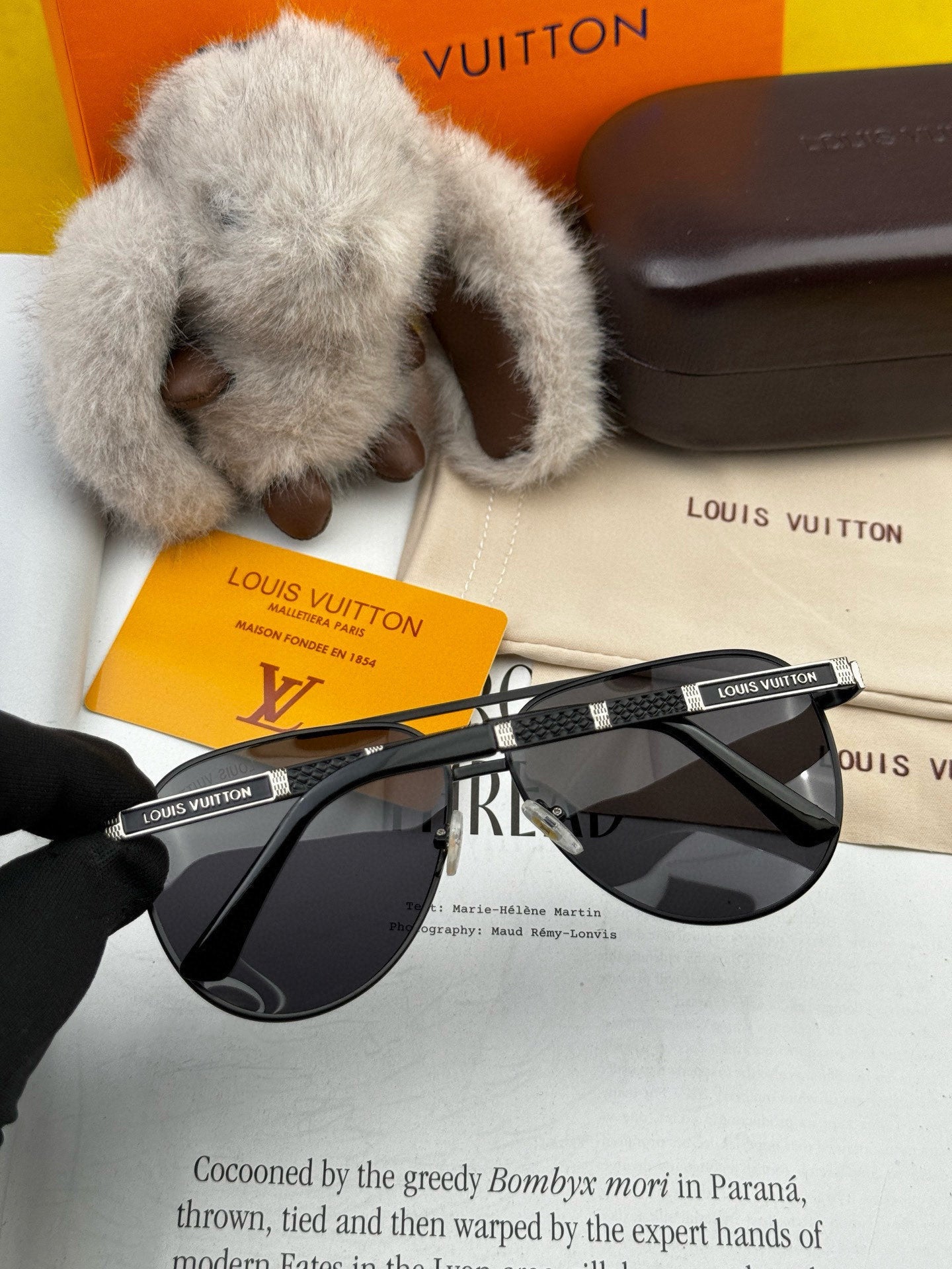 PILOT SUNGLASSES L66 IN BLACK METAL - Small