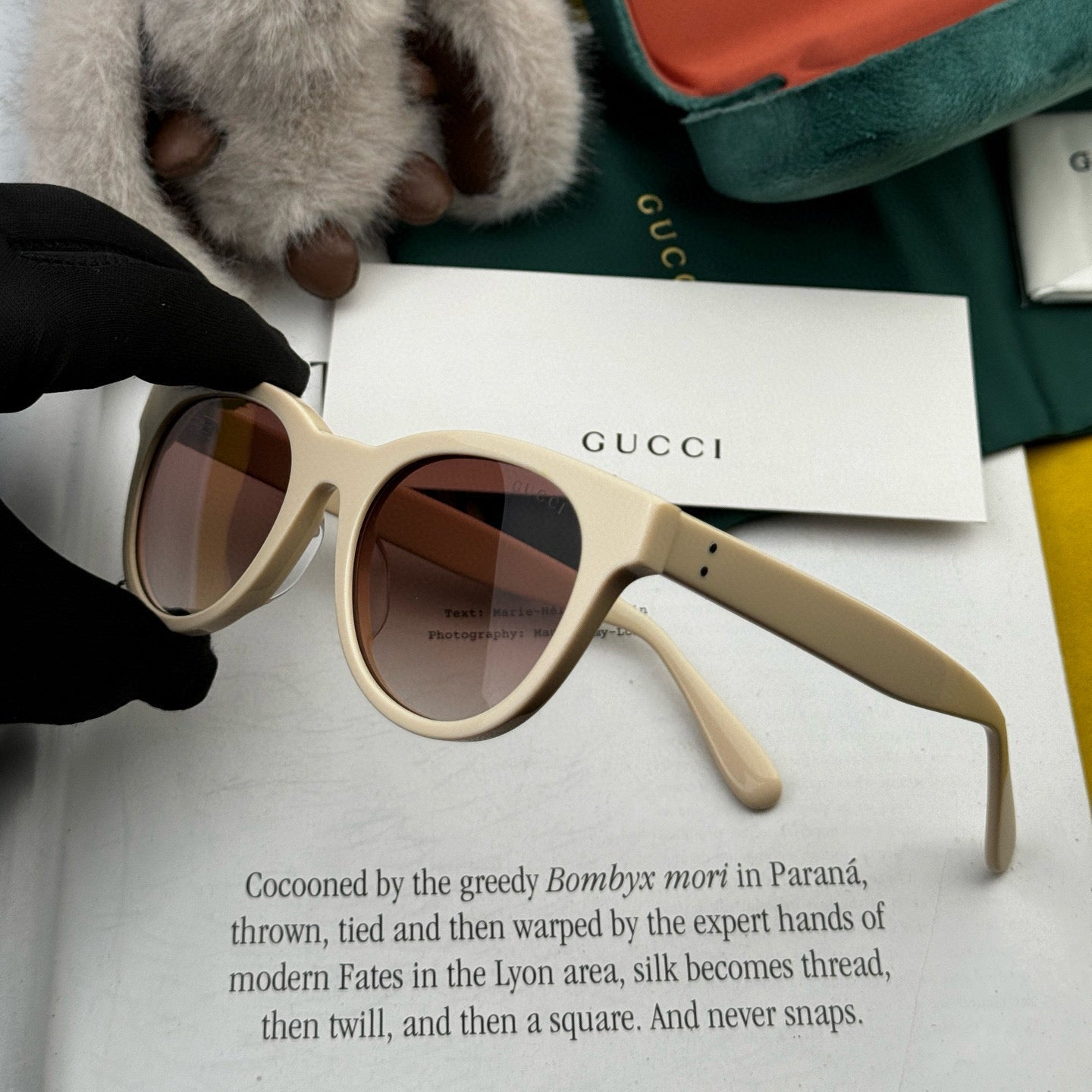 ROUND FRAME SUNGLASSES G500 IN ACETATE - Black