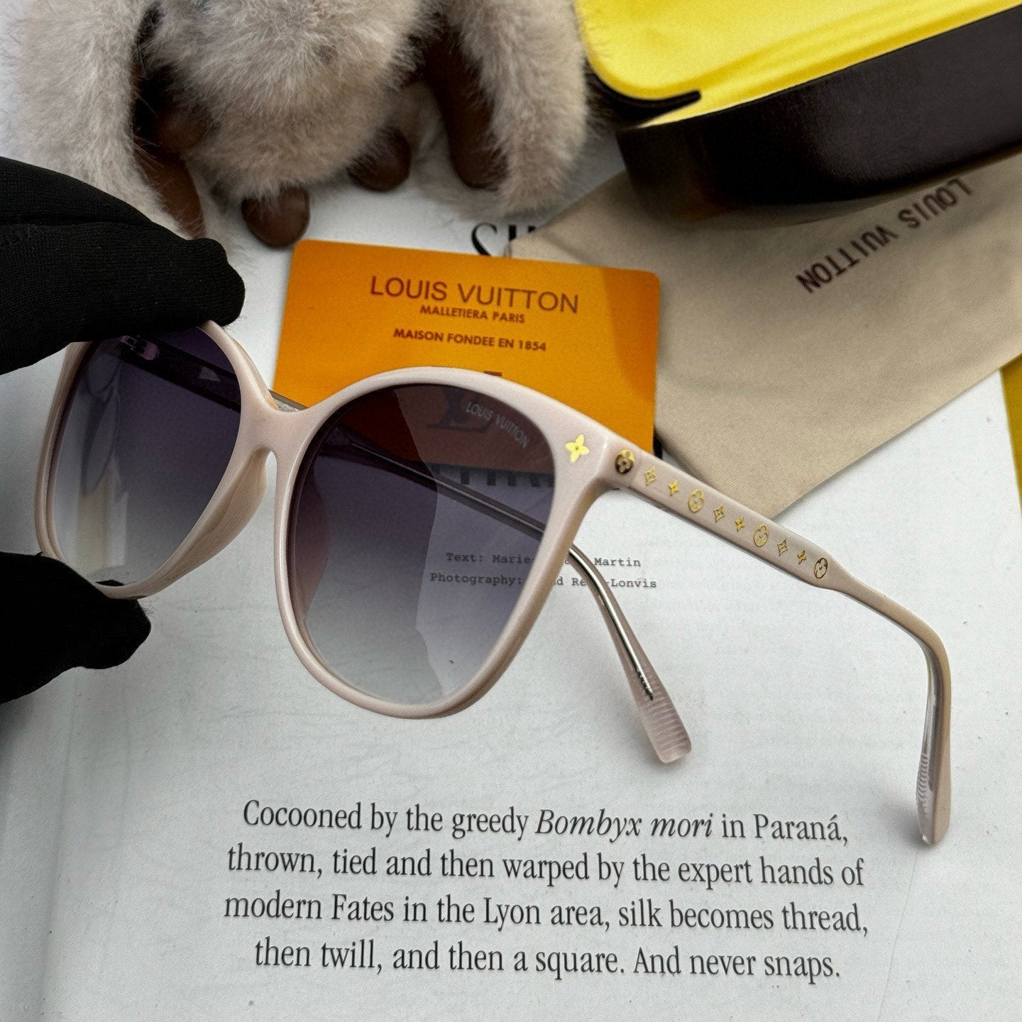 SIGNATURE ROUND SUNGLASSES L3387 IN ACETATE - Ivory