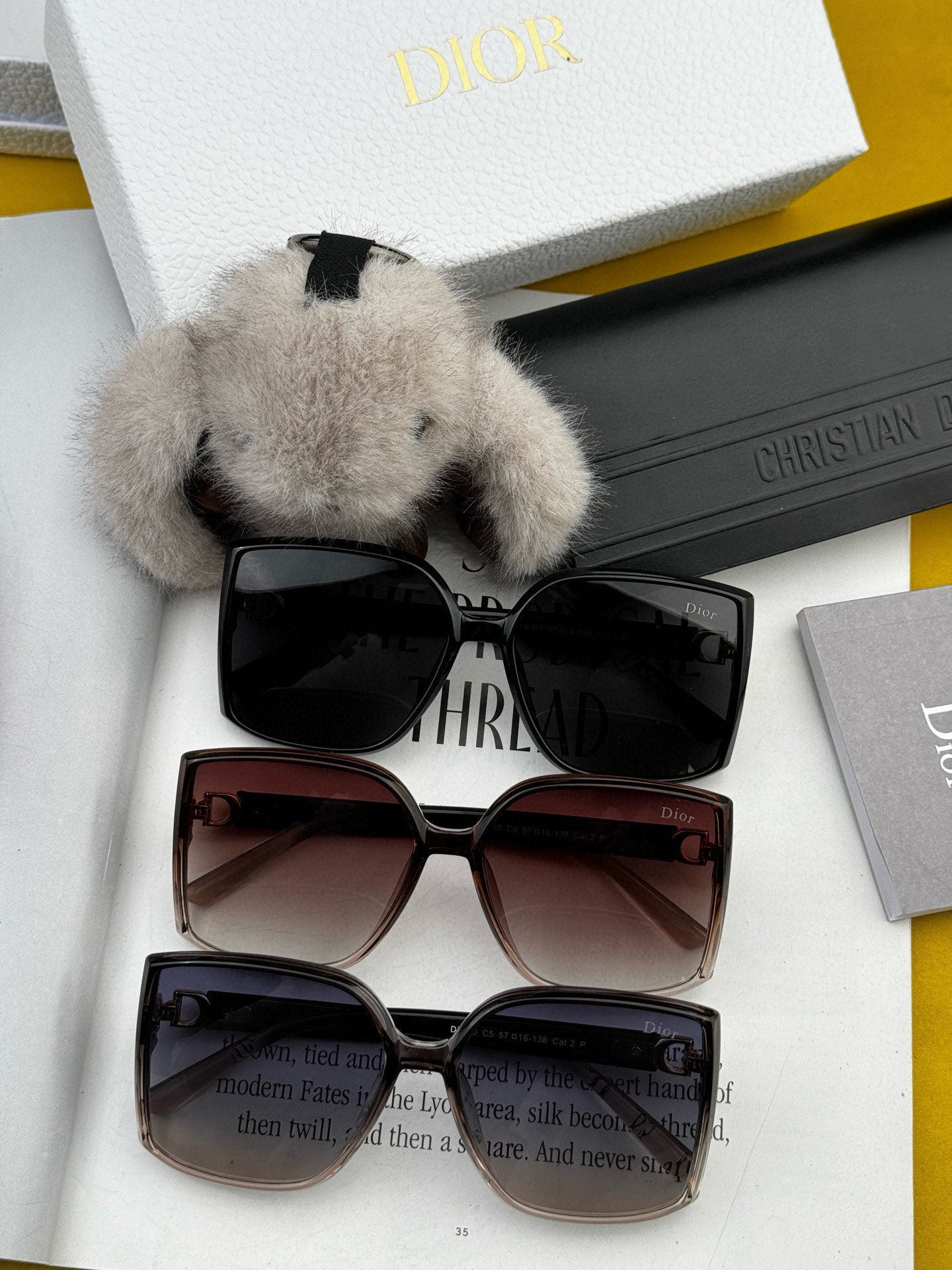 MONTAIGNE SUNGLASS CD0751 IN ACETATE - Black