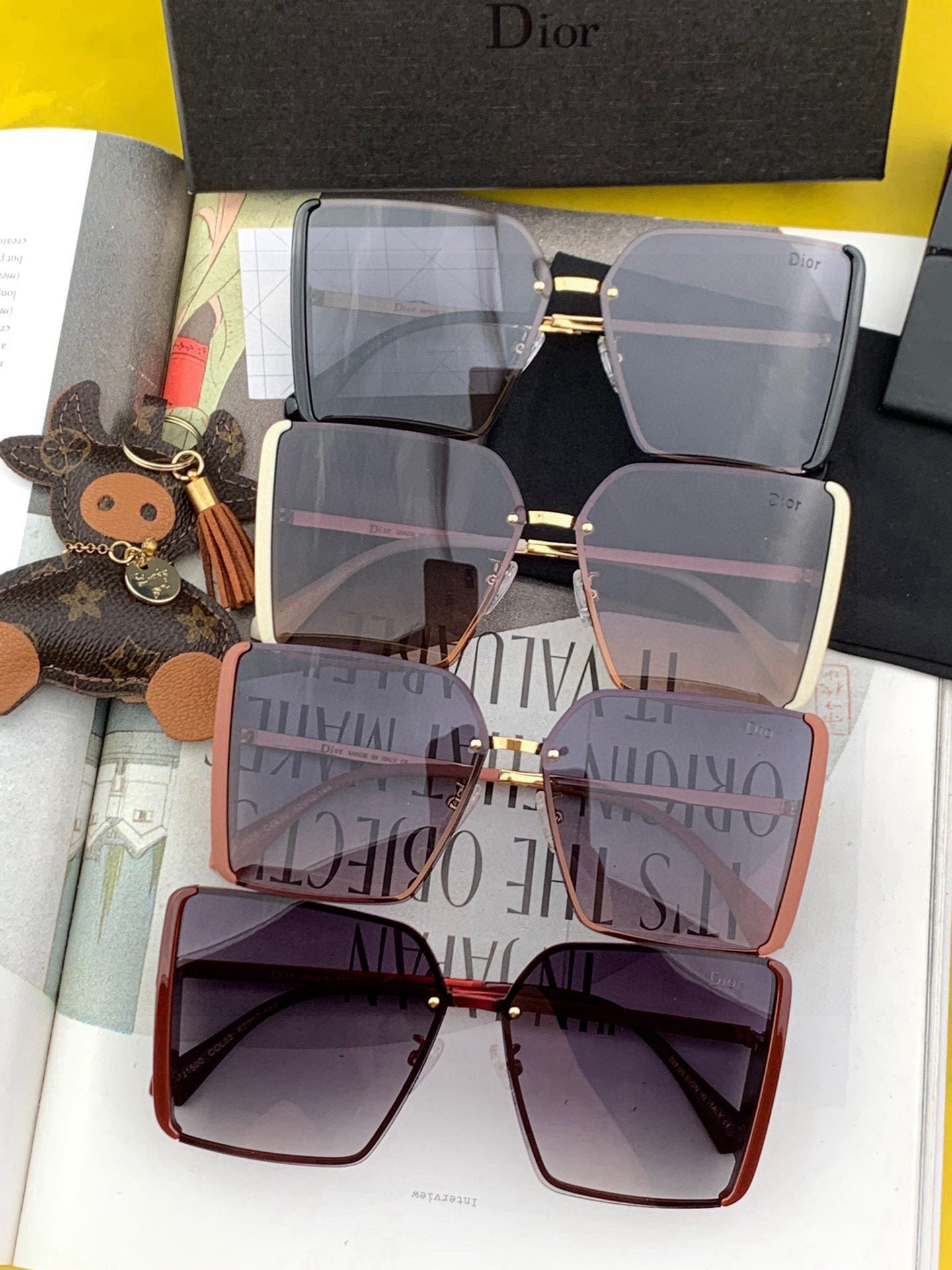 MONTAIGNE SUNGLASS 578161 IN METAL - Red