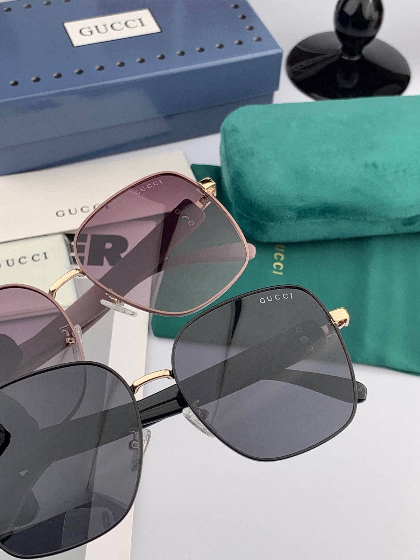 OVERSIZED SQUARE FRAME SUNGLASSES G9388 IN METAL - Gradient pink
