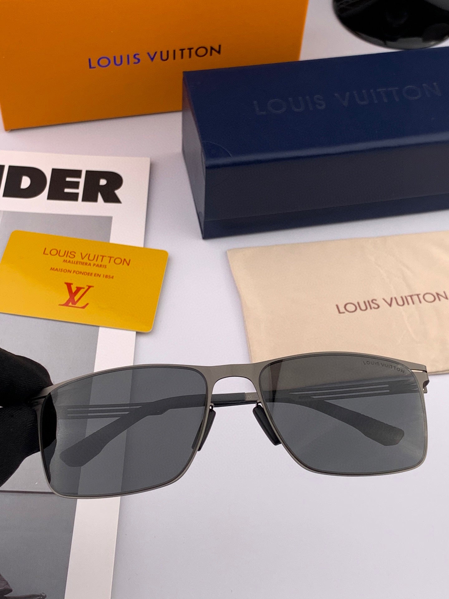 RECTANGULAR SUNGLASSES L169 IN METAL - Black