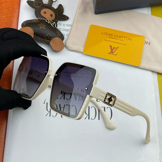 LARGE SQUARE SUNGLASS L1845 IN ACETATE - White