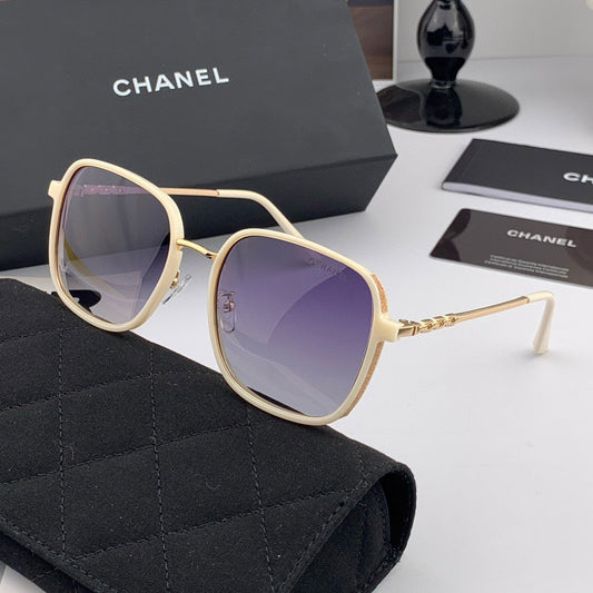 SQUARE SUNGLASSES CH0826 IN METAL - White