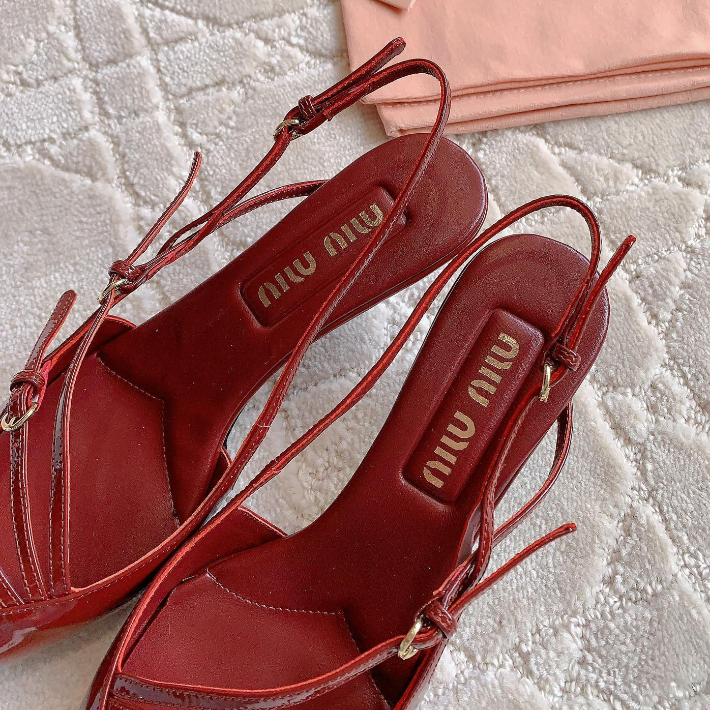 Slingback Ruby Leather With Stylized Cross Straps - Mid Heels - 34