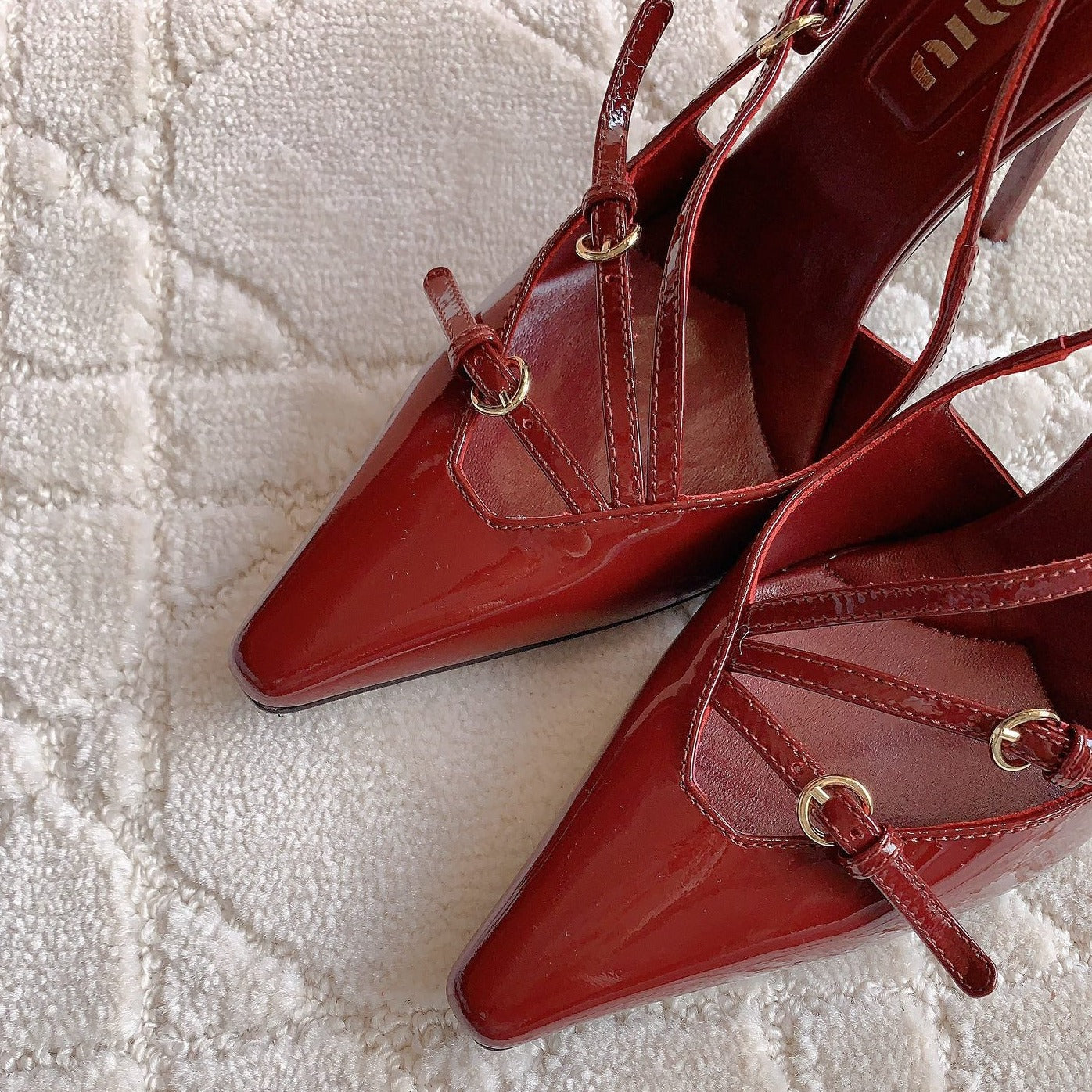 Slingback Ruby Leather With Stylized Cross Straps - High heels - 34