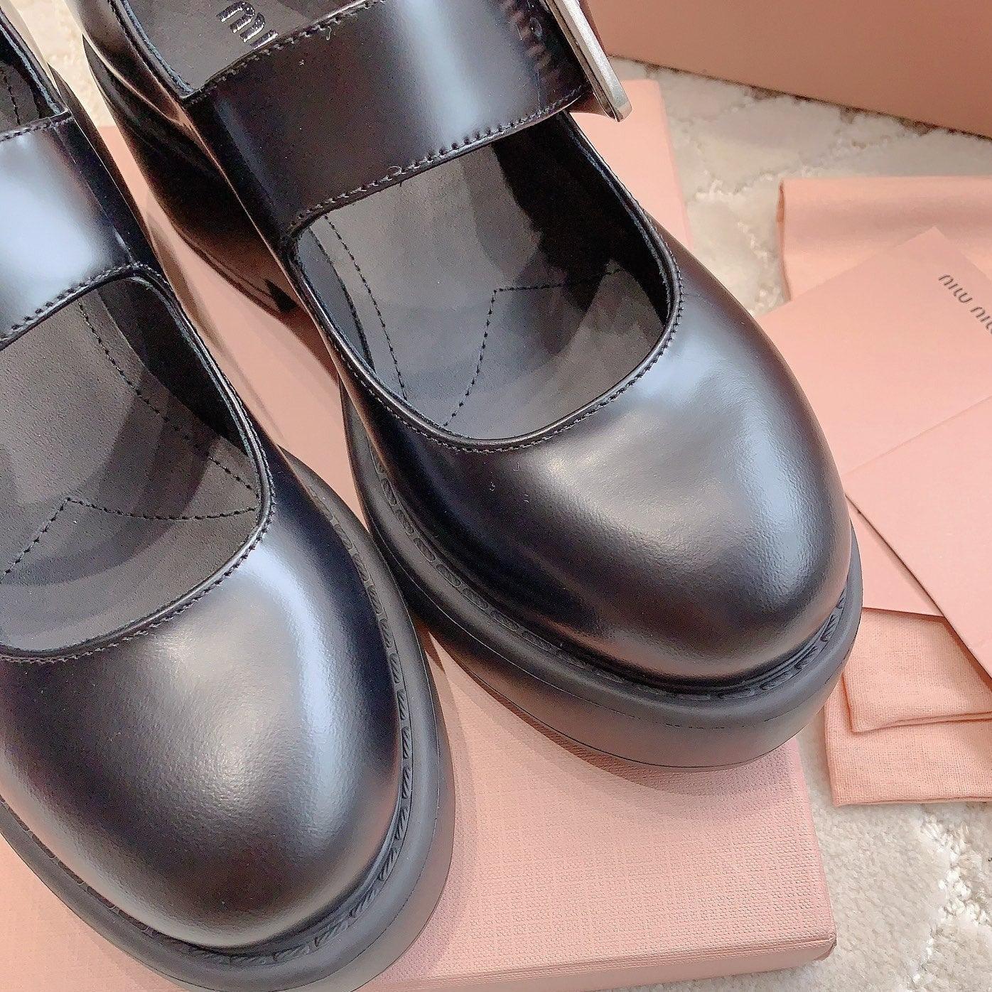 Loafer Black Cowhide With Cross-strap - 35