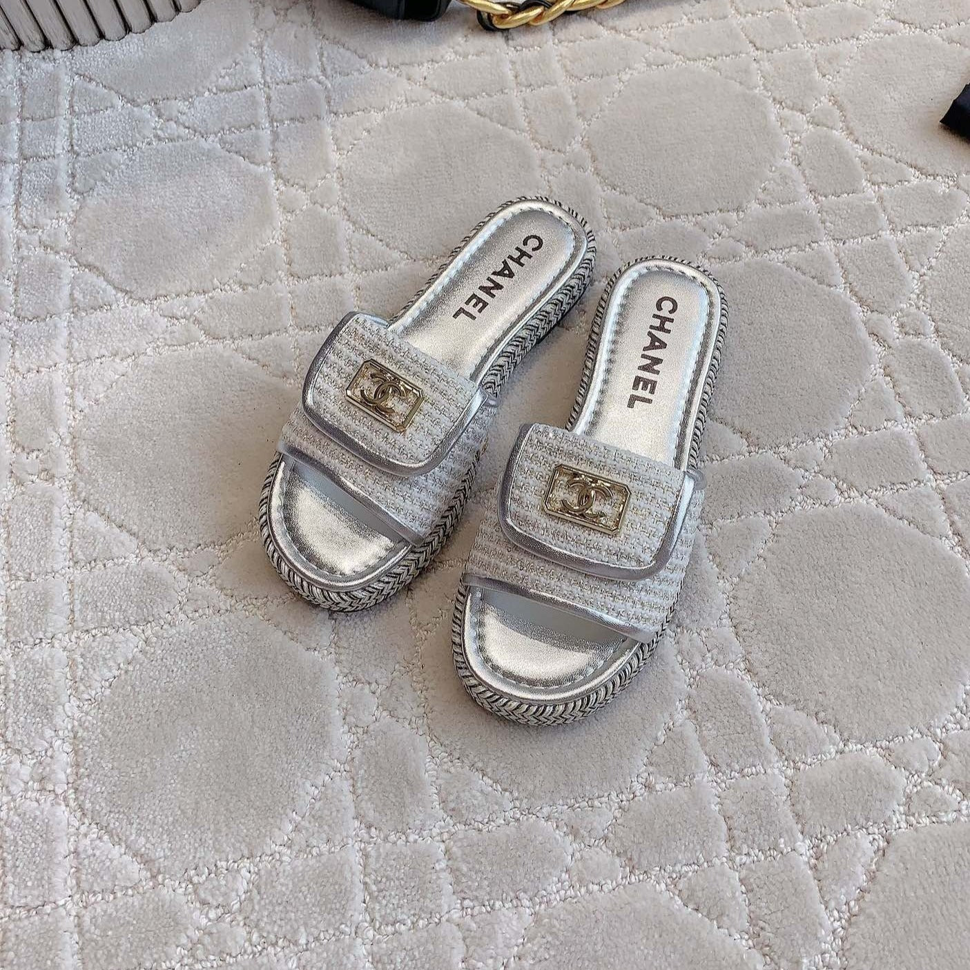 PLATFORM SLIPPERS IN SILVER WOOL AND LAMBSKIN - 35