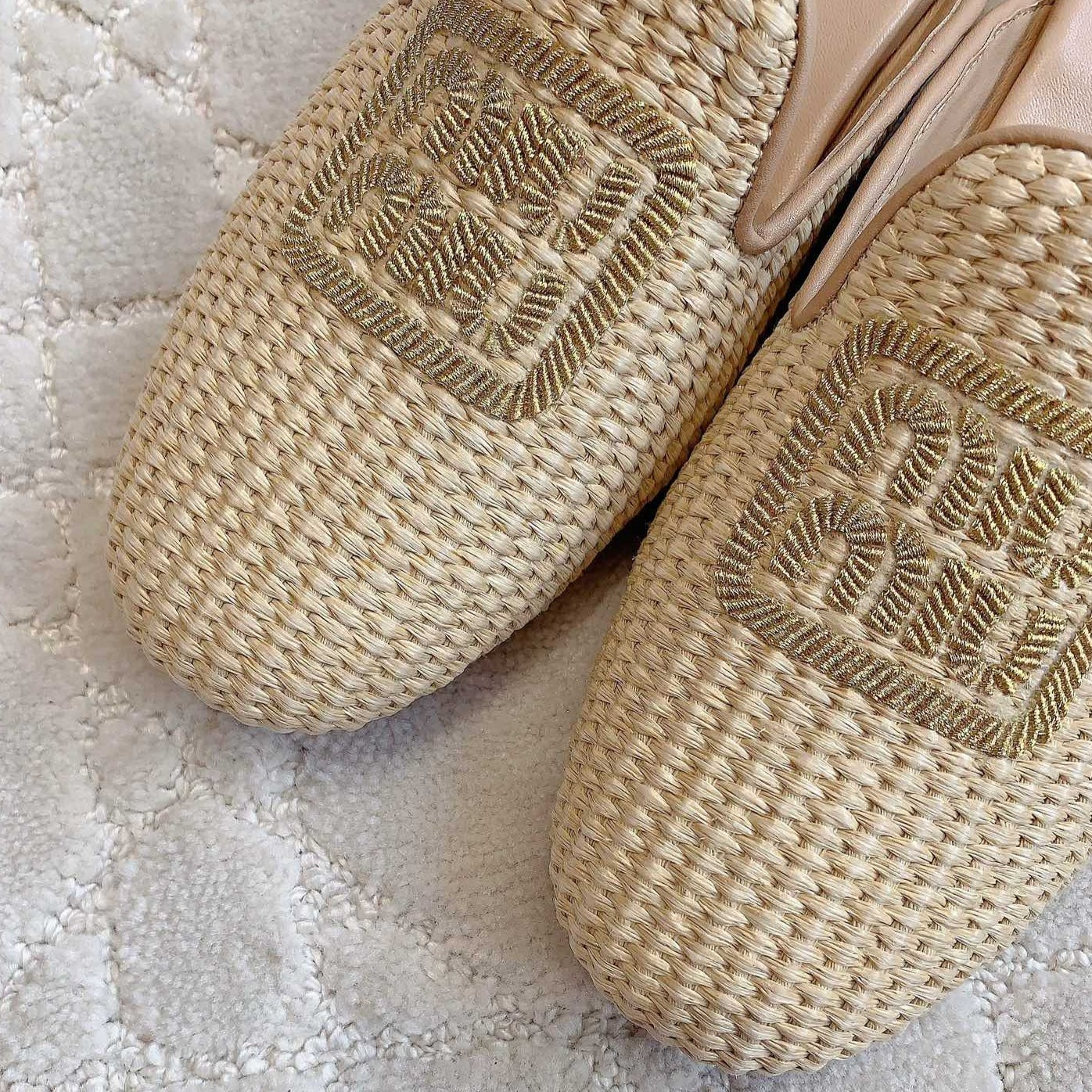 MULES SLIPPERS BEIGE COLOR STRAW WOVEN - 35