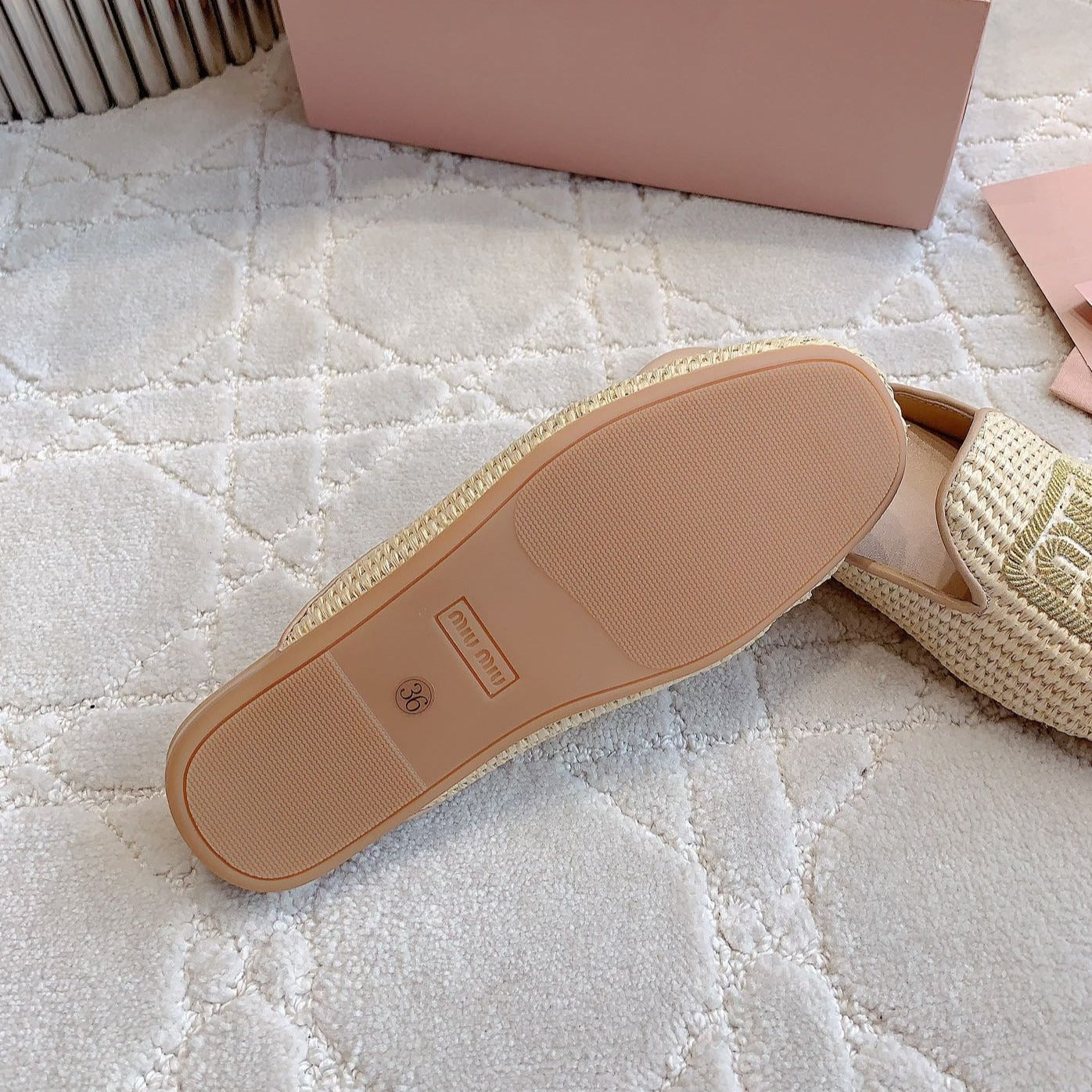 MULES SLIPPERS BEIGE COLOR STRAW WOVEN - 35