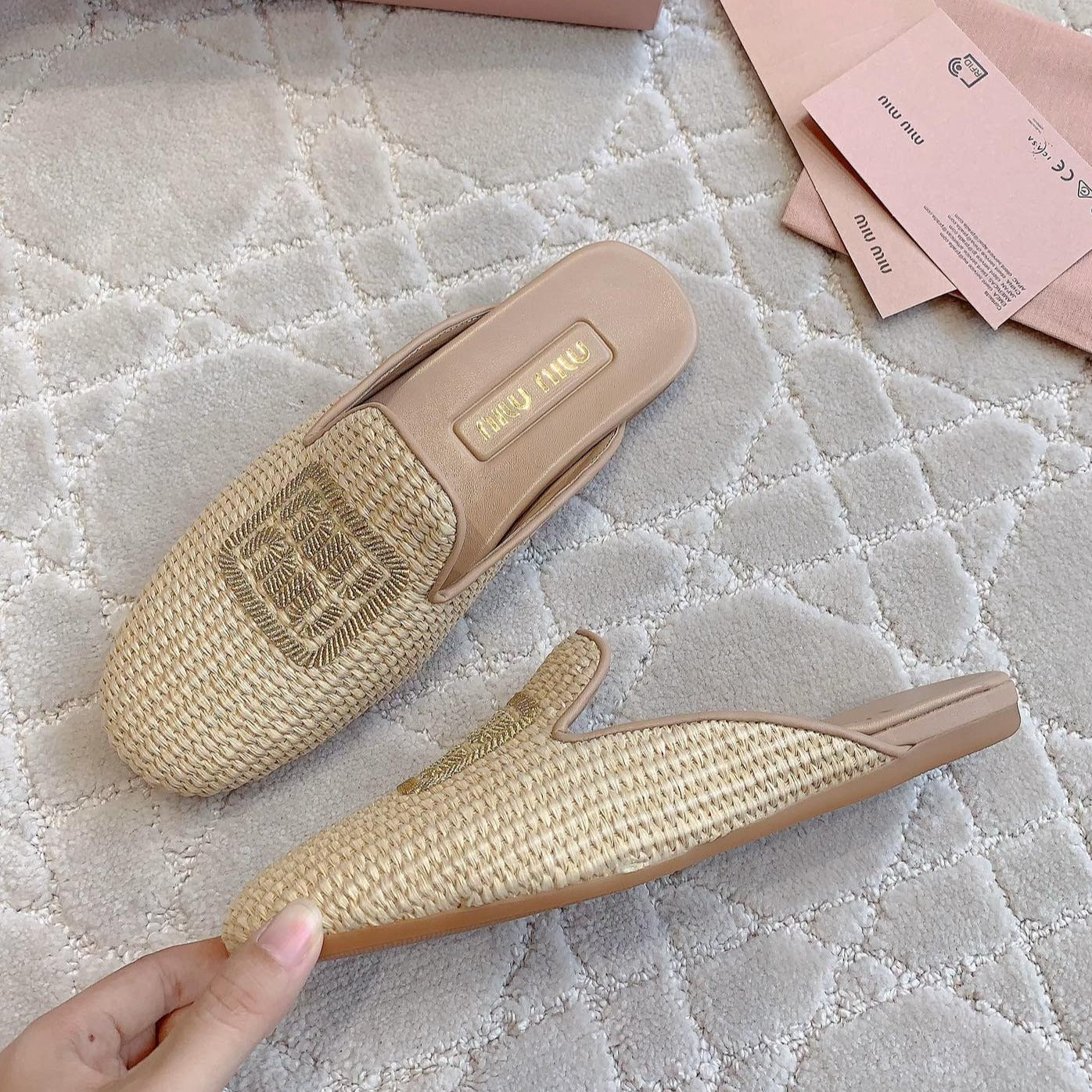 MULES SLIPPERS BEIGE COLOR STRAW WOVEN - 35