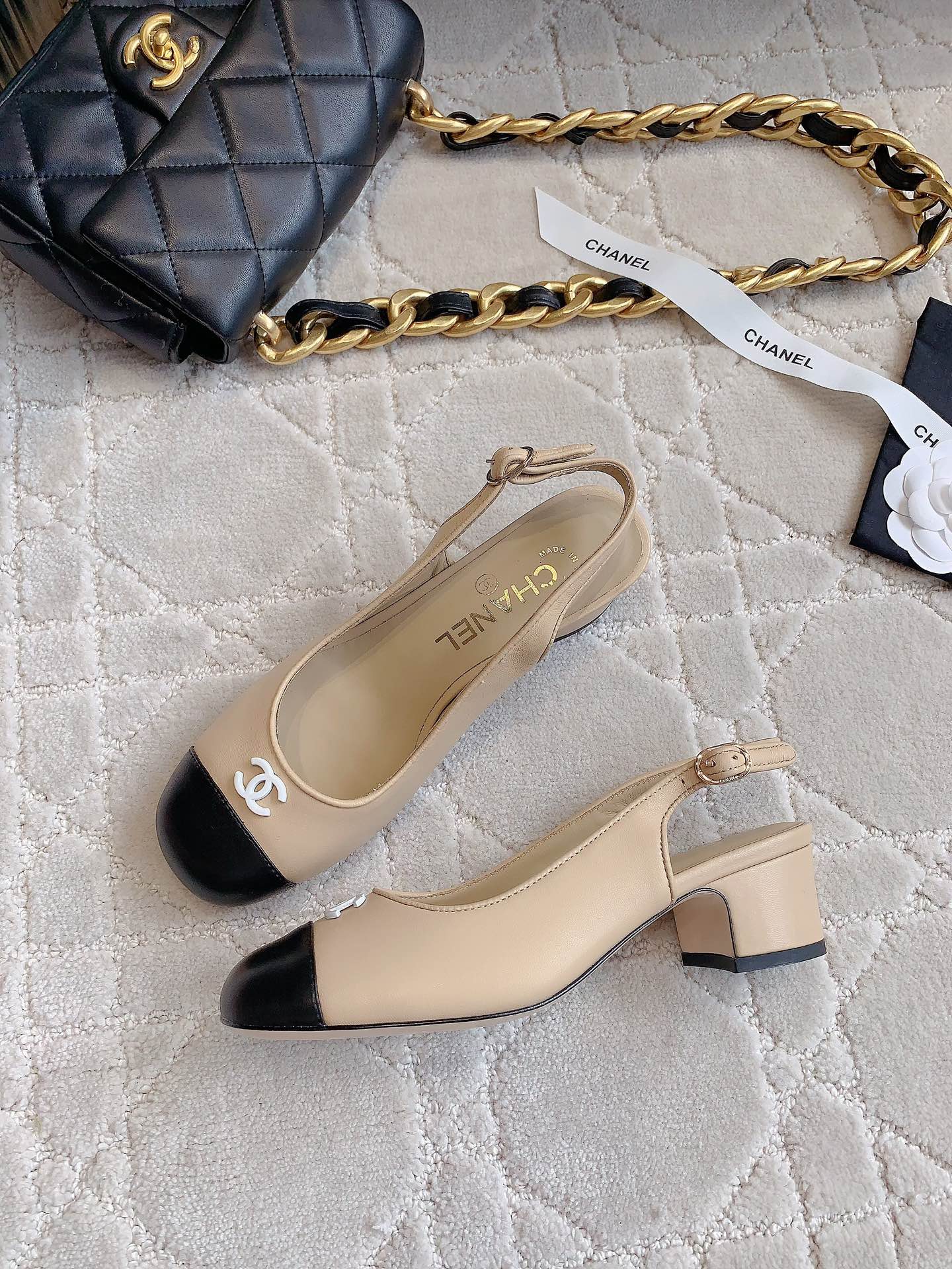 SLINGBACKS IN BEIGE CREAM MIX BLACK SHEEPSKIN - 34