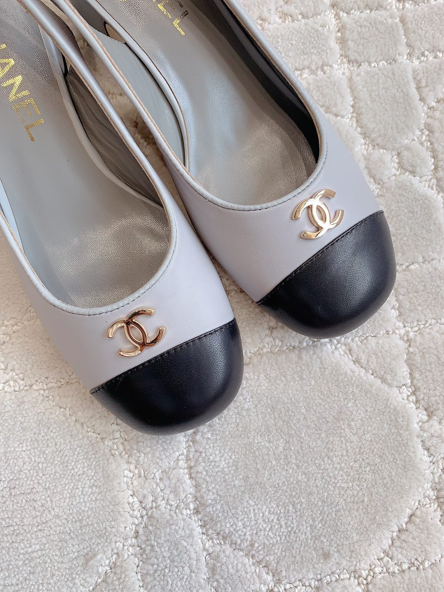 SLINGBACKS IN SLATE GREY MIX BLACK SHEEPSKIN - 34