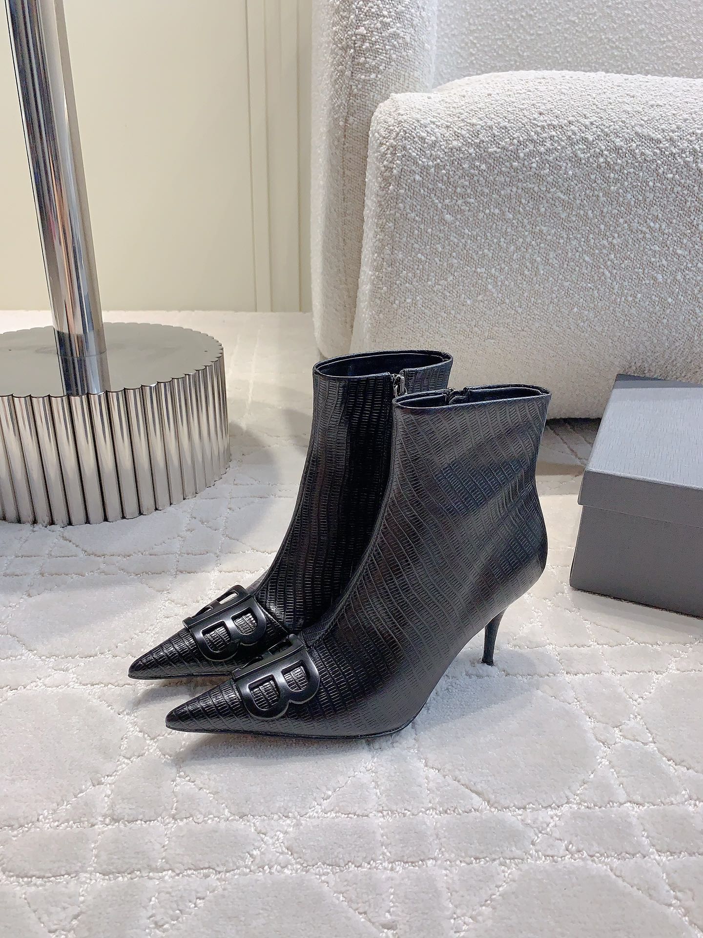POINTED-TOE HIGH HEEL BOOTS IN BLACK LIZARD EMBOSSED CALFSKIN - 34