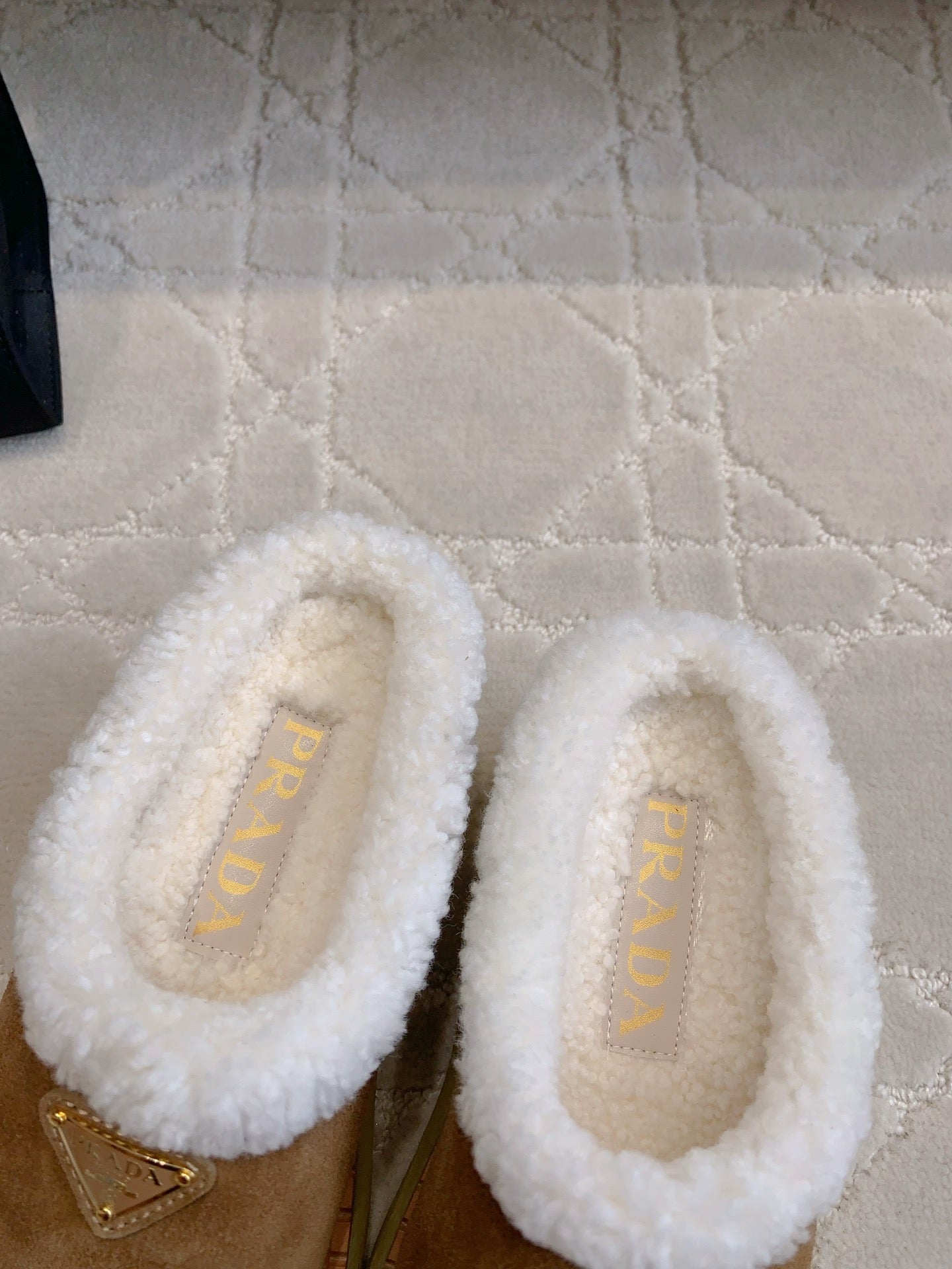 PRA MULES SHEARLING LINING IN TAN SUEDE - 35