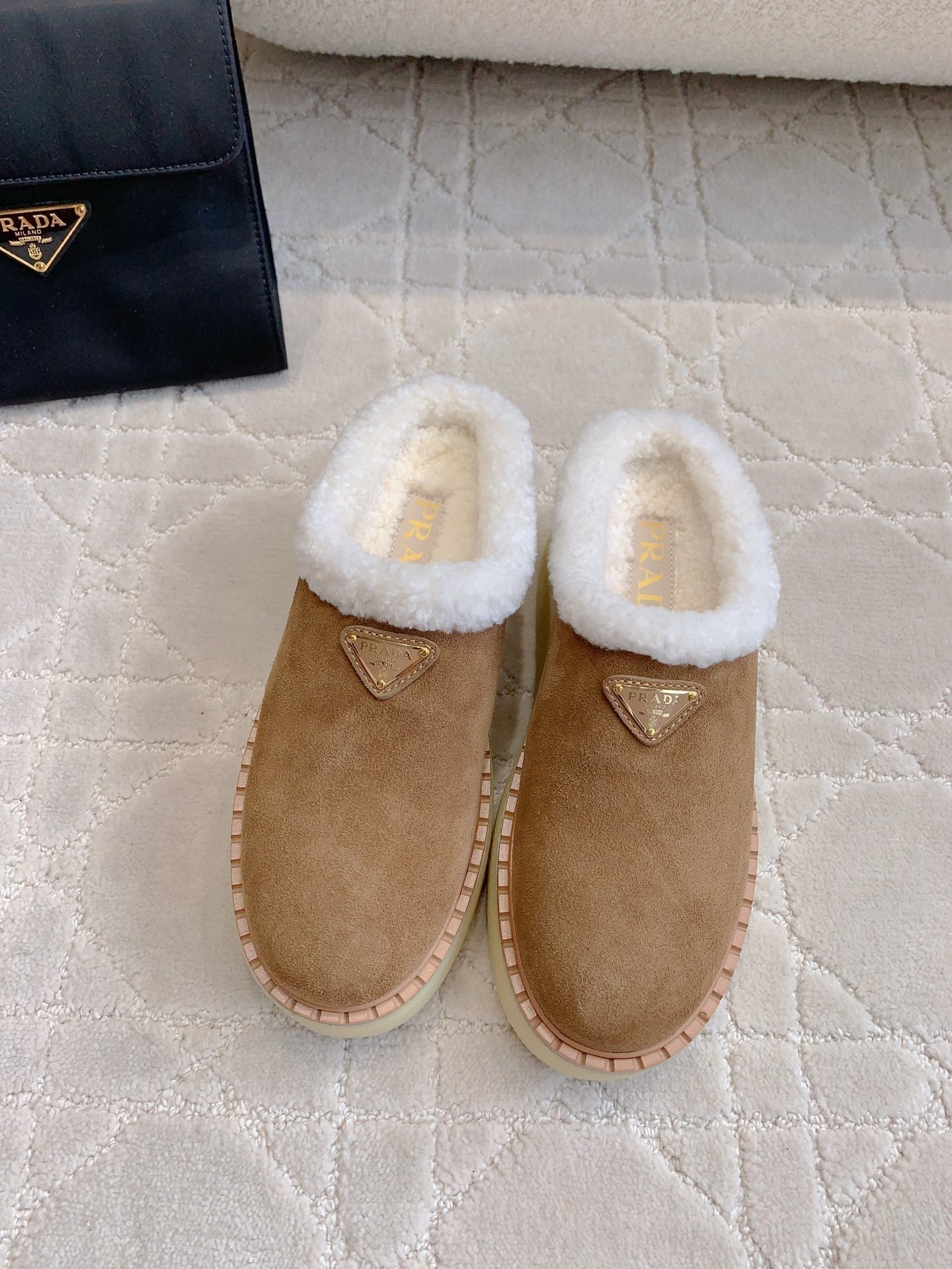 PRA MULES SHEARLING LINING IN TAN SUEDE - 35