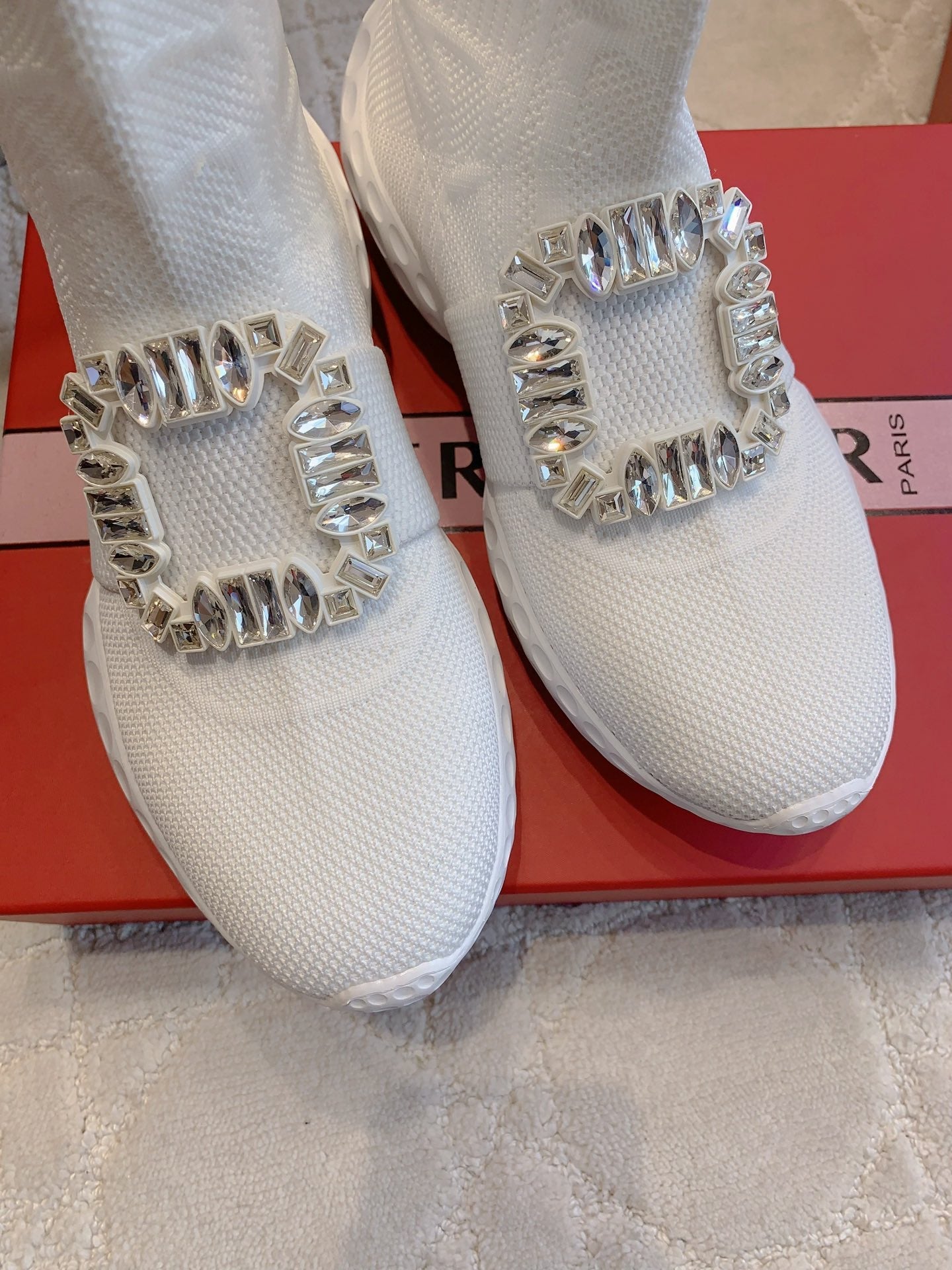 VIV' RUN LIGHT SOCKS ANKLE BOOTS IN WHITE FABRIC STRASS BUCKLE - 35