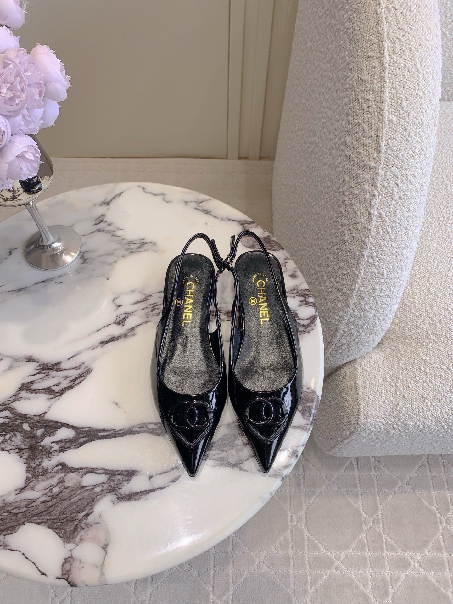 FLAT SLINGBACKS 2 CM IN BLACK PATENT CALFSKIN - 35