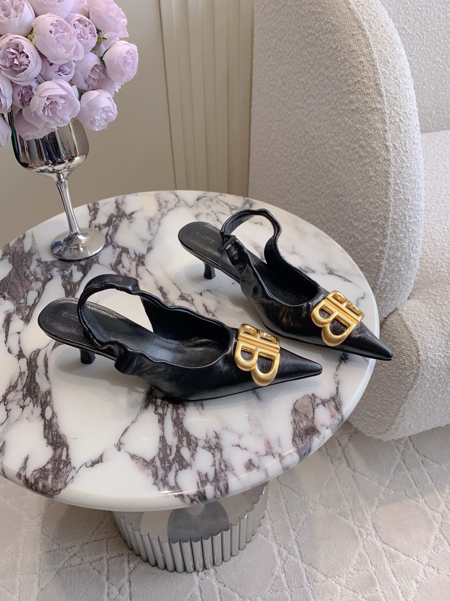 BALENCIAGA 25S HIGH SLINGBACK 35 MM IN BLACK LAMBSKIN WITH GOLD HARDWARE - 34