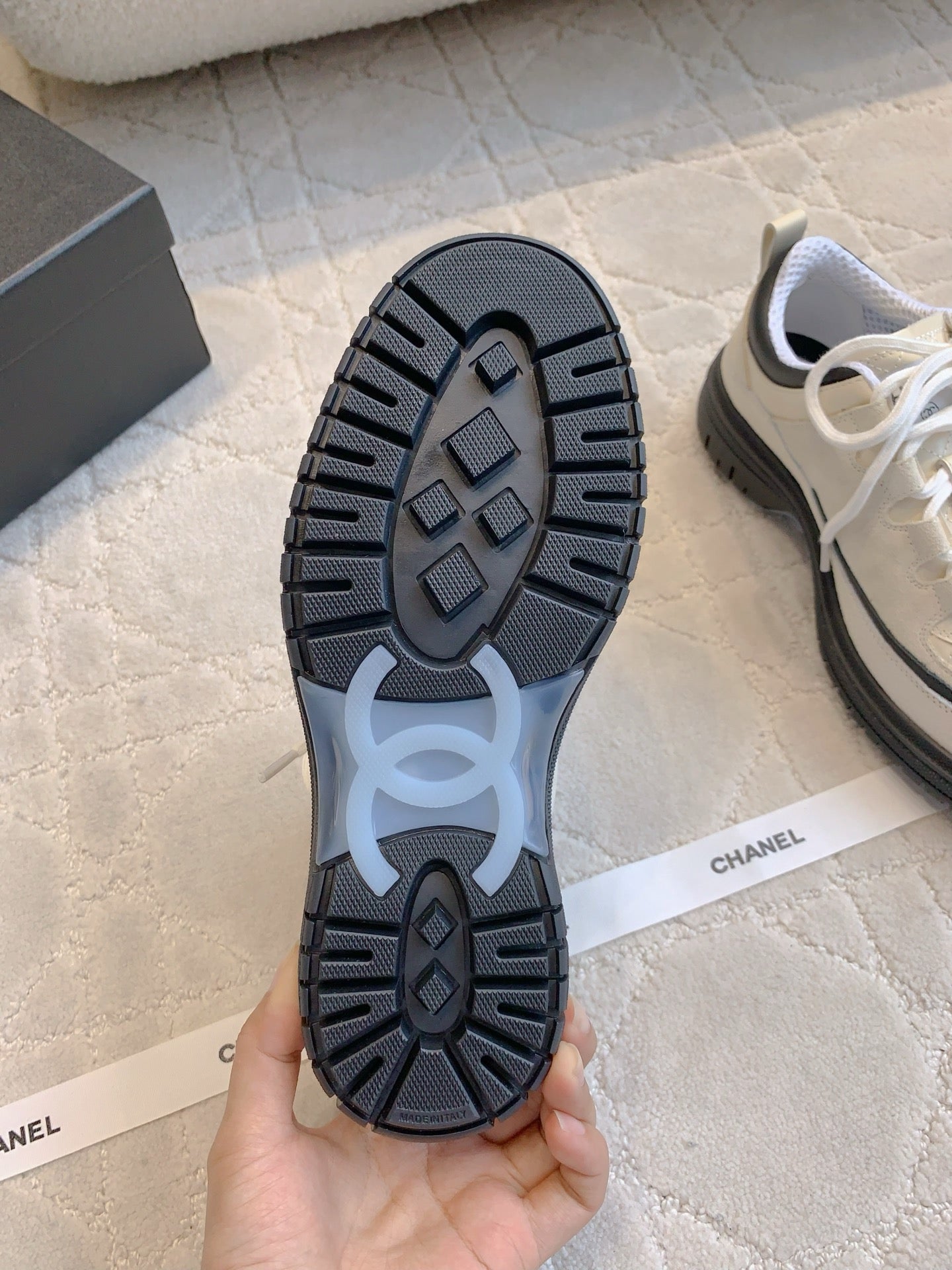 CHANEL 25S TRAINERS 40MM IN WHITE AND BLACK CALFSKIN - 35