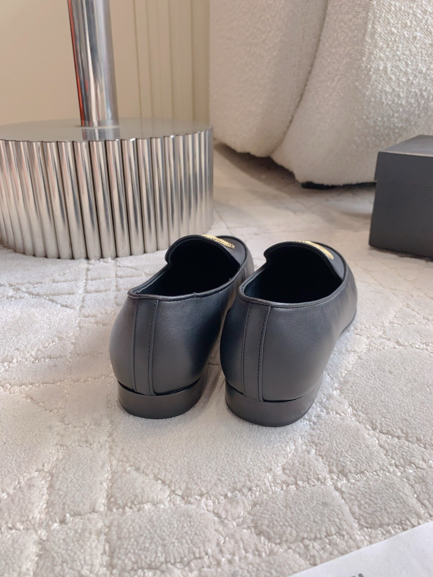 CHANEL 25S LOAFERS WITH LARGE LOGO IN BLACK CALFSKIN GOLD HARDWARE - 35