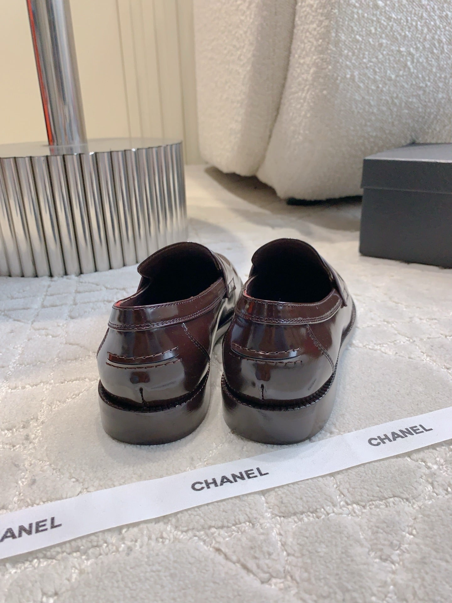 CHANEL 25S MOCCASINS IN ROSEWOOD CALFSKIN GOLD HARDWARE - 35