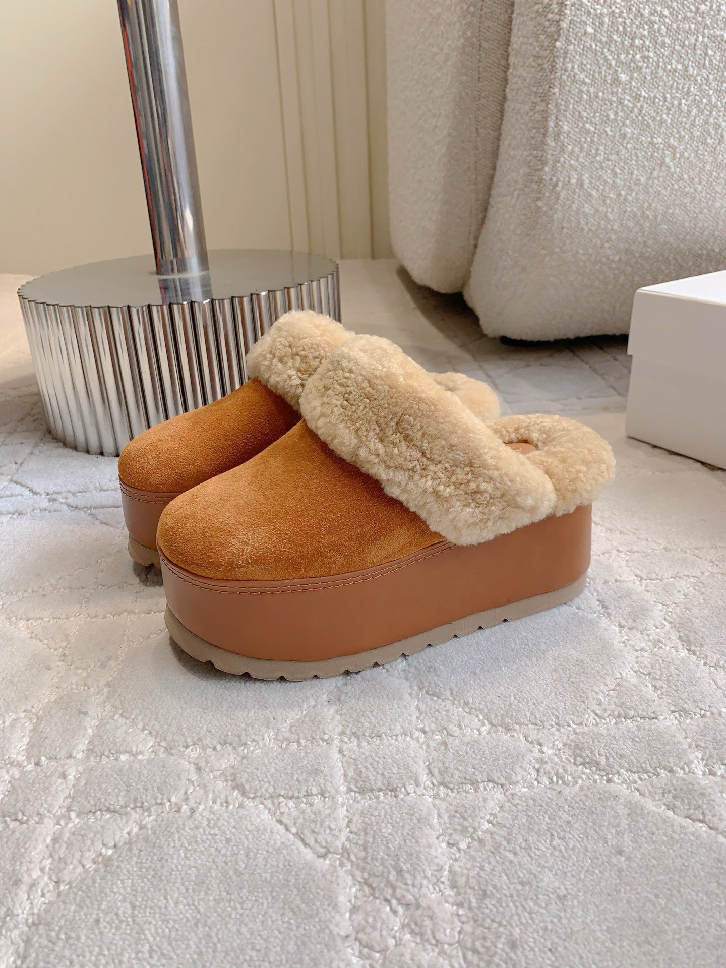 CELINE 25S DANA WEDGE MULE 70MM IN BURNT ORANGE SUEDE CALFSKIN AND SHEARLING - 35