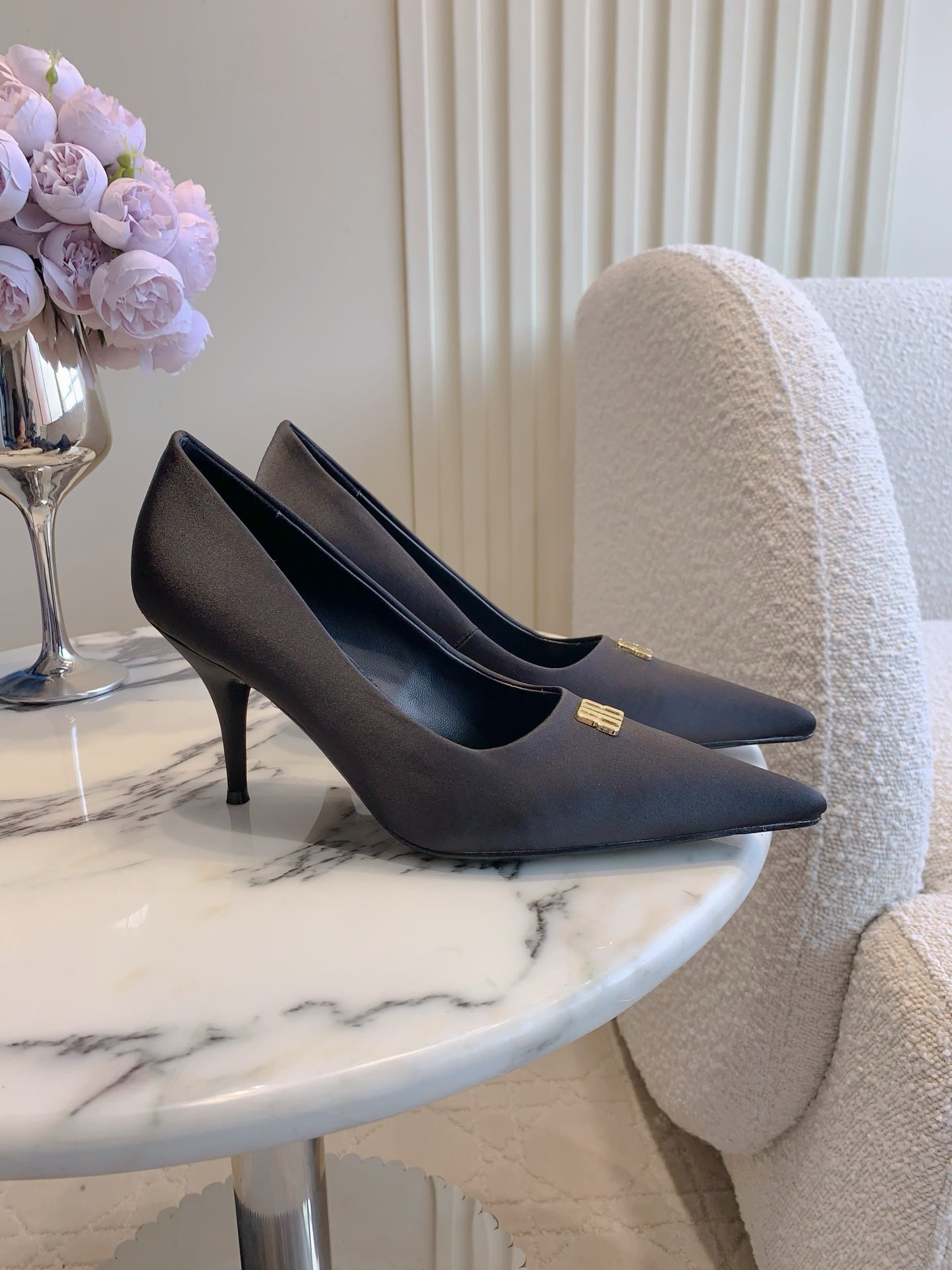 BALENCIAGA 25S POINTED-TOE HIGH HEELS 70 MM IN BLACK SATIN WITH GOLD HARDWARE - 35