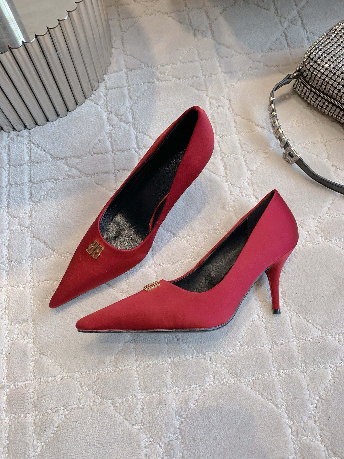 BALENCIAGA 25S POINTED-TOE HIGH HEELS 70 MM IN RED SATIN WITH GOLD HARDWARE - 35